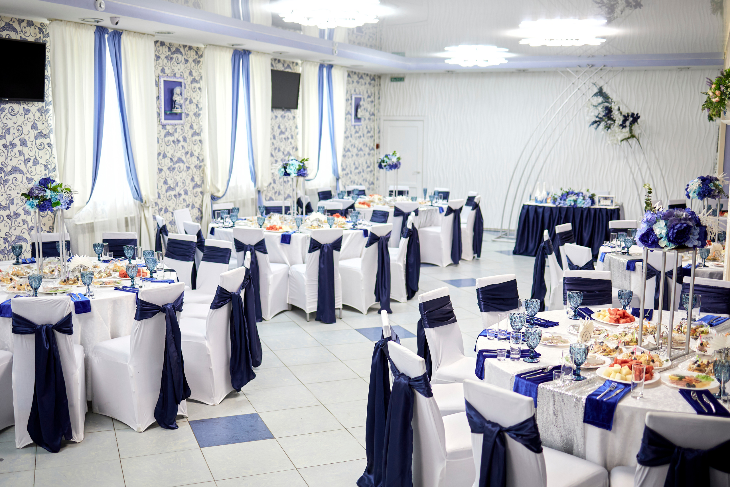 Кафе Гжель (синий цвет). Фотограф Иван Кузьмин на любое Ваше мероприятие