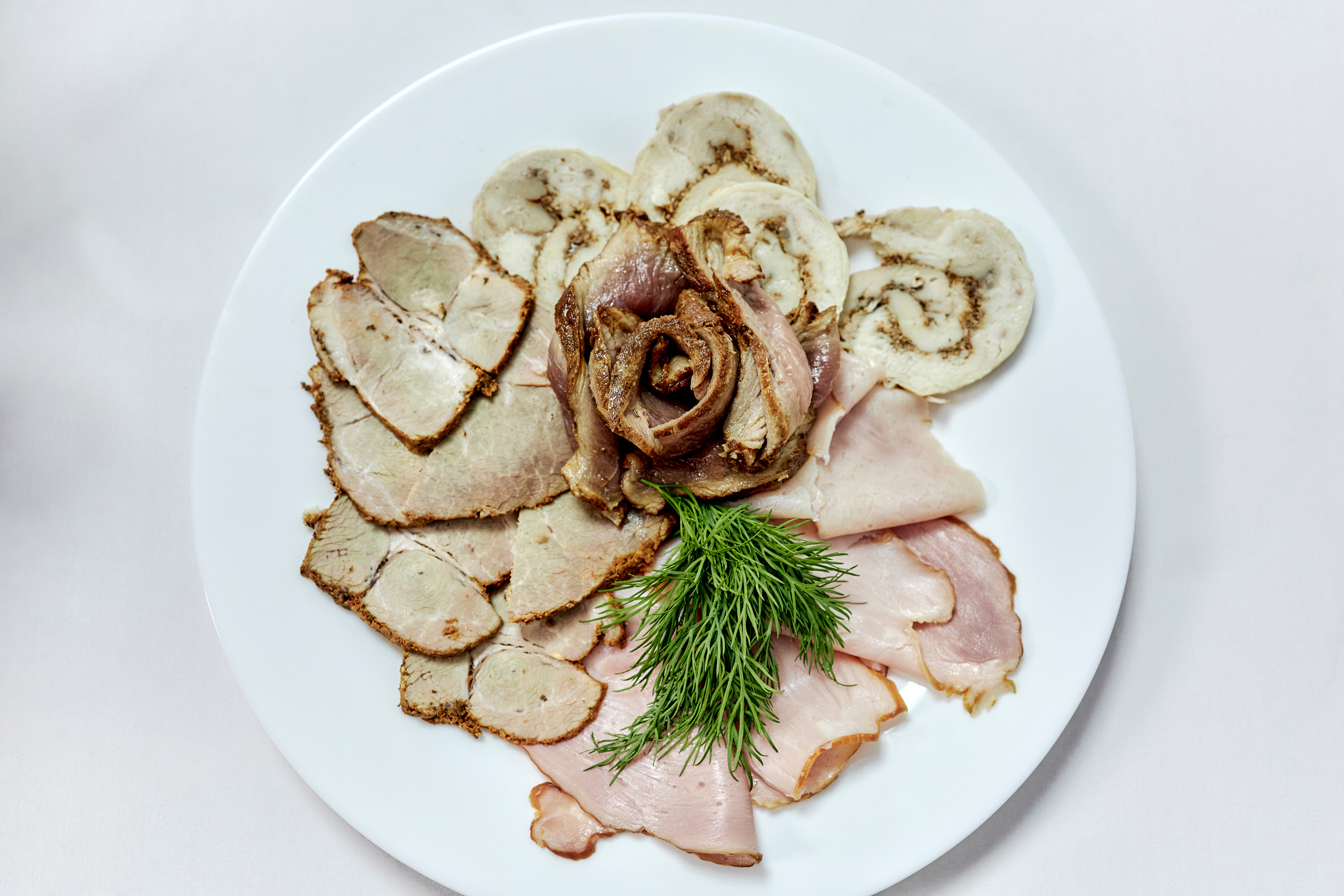 Кафе Гжель (сиреневый цвет). Фотограф Иван Кузьмин на любое Ваше мероприятие