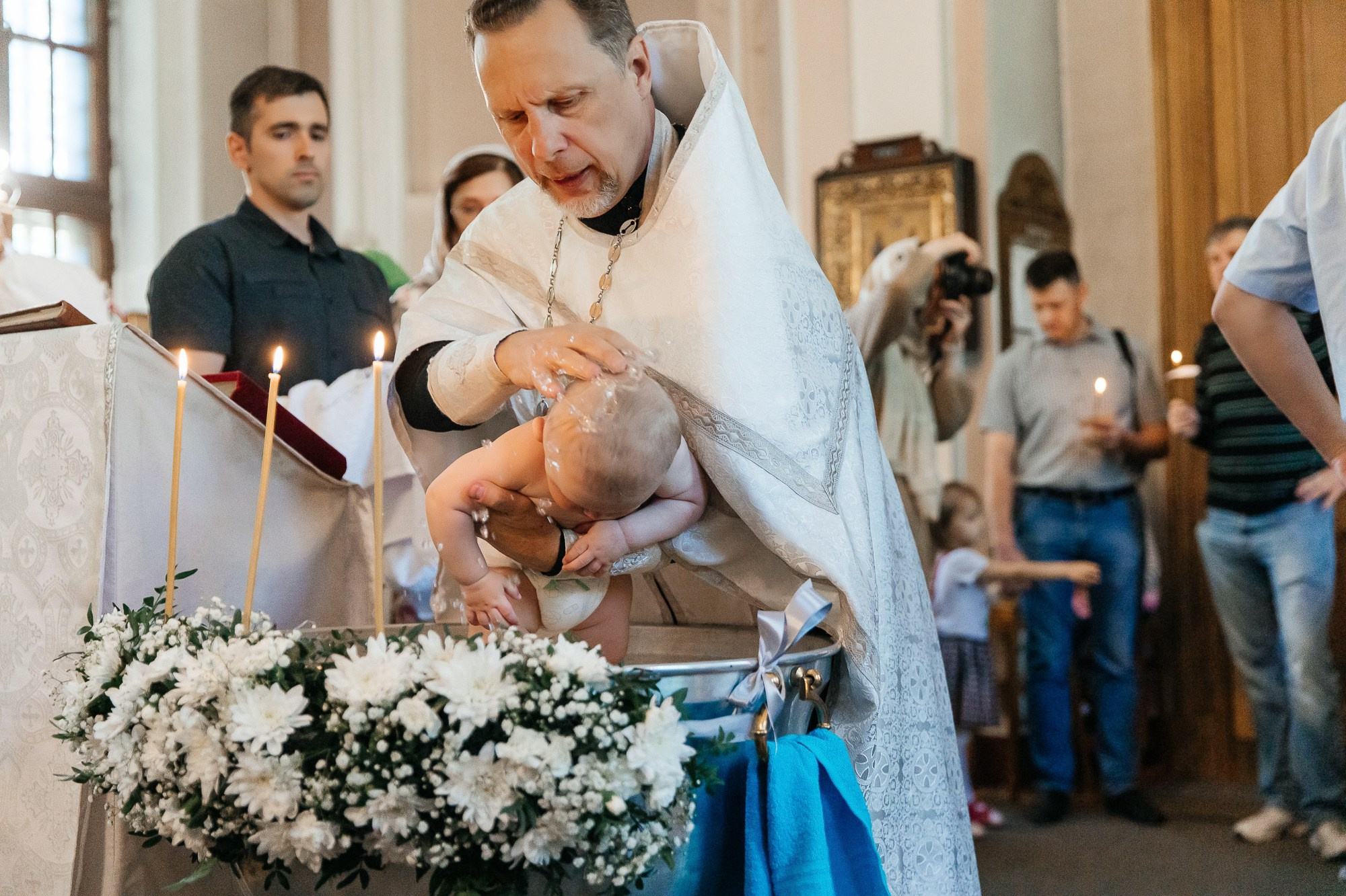 Таинство крещения Дмитрия (28 мая 2023). Свадебный и семейный фотограф Крамар Наталья