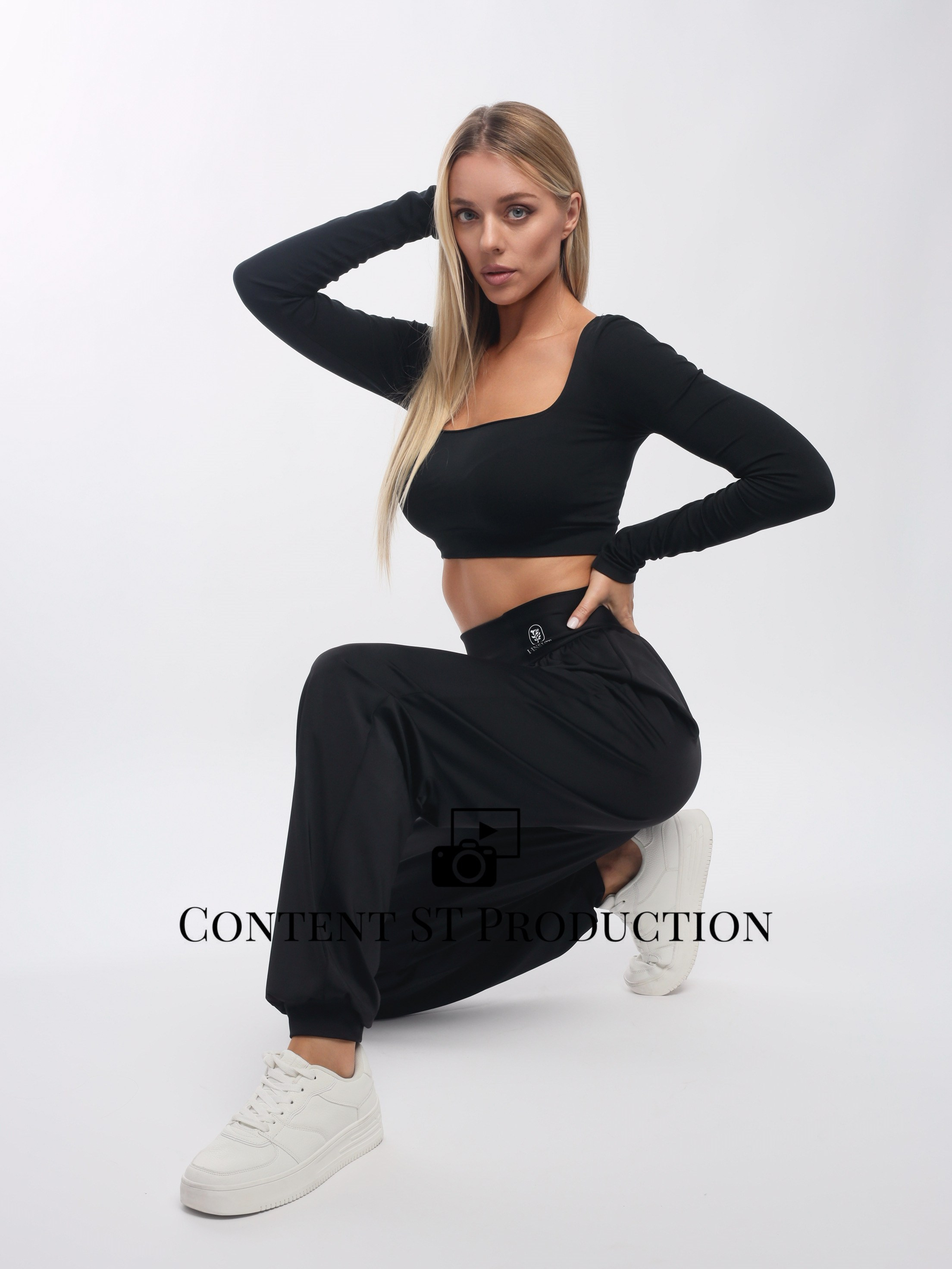 Съемка одежды для брендов, маркетплейса. Contentstproduction