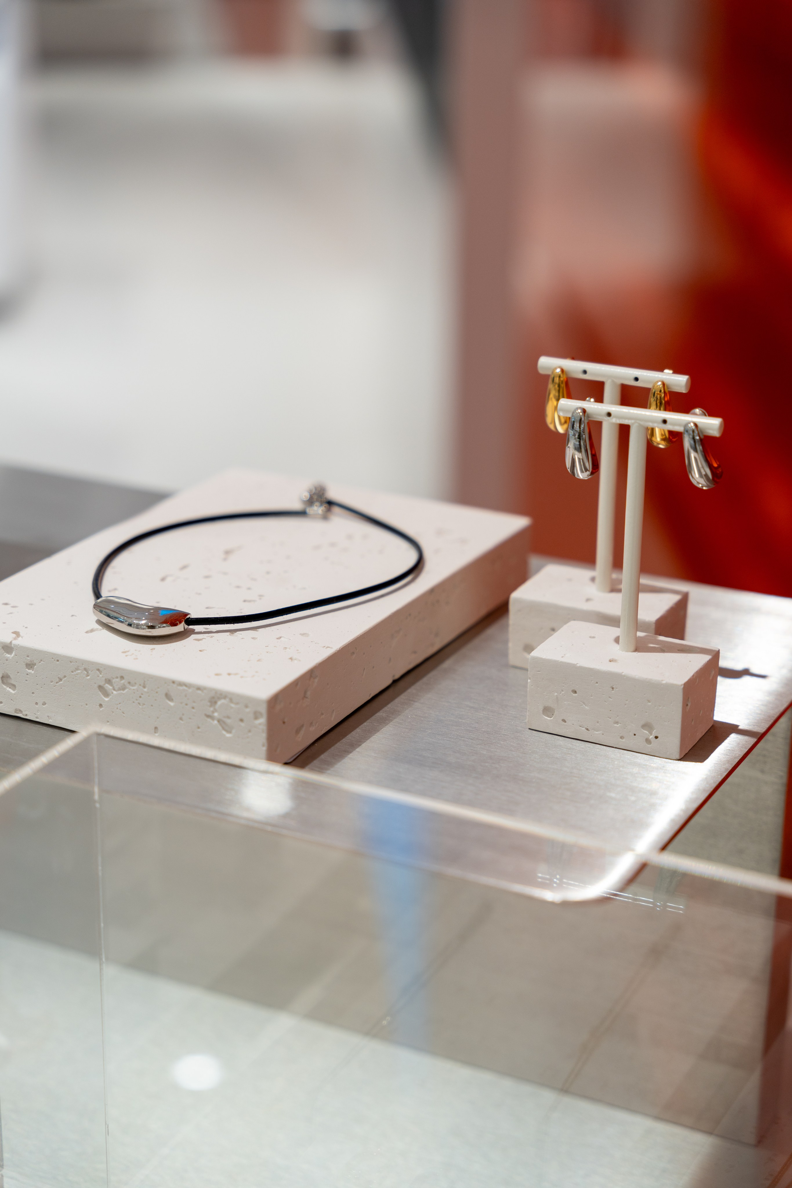 Интерьерная фотосъемка магазина Ekonika в Краснодаре — обувной бренд Профессиональная фотосъемка Ekonika — фирменный магазин в Краснодаре. Шедевры для Вас! Фотограф и Видеограф в Краснодаре Пахиев Руслан