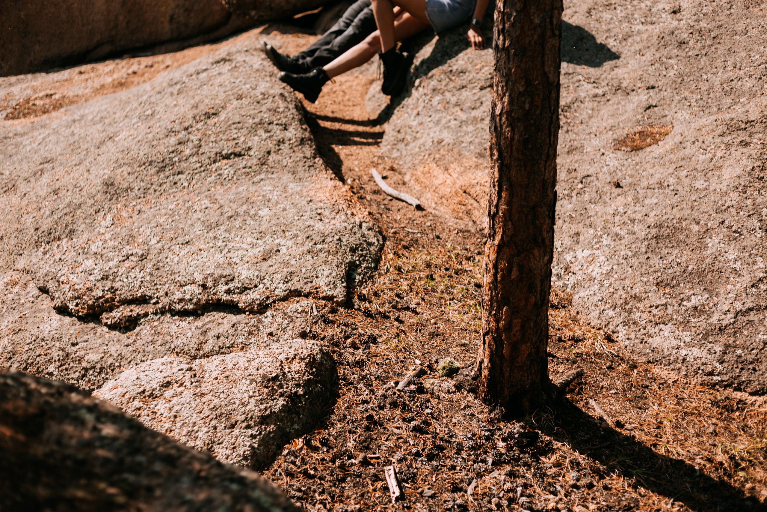 Елена и Сергей. Скалы. Фотограф Бурятии София Андриянова