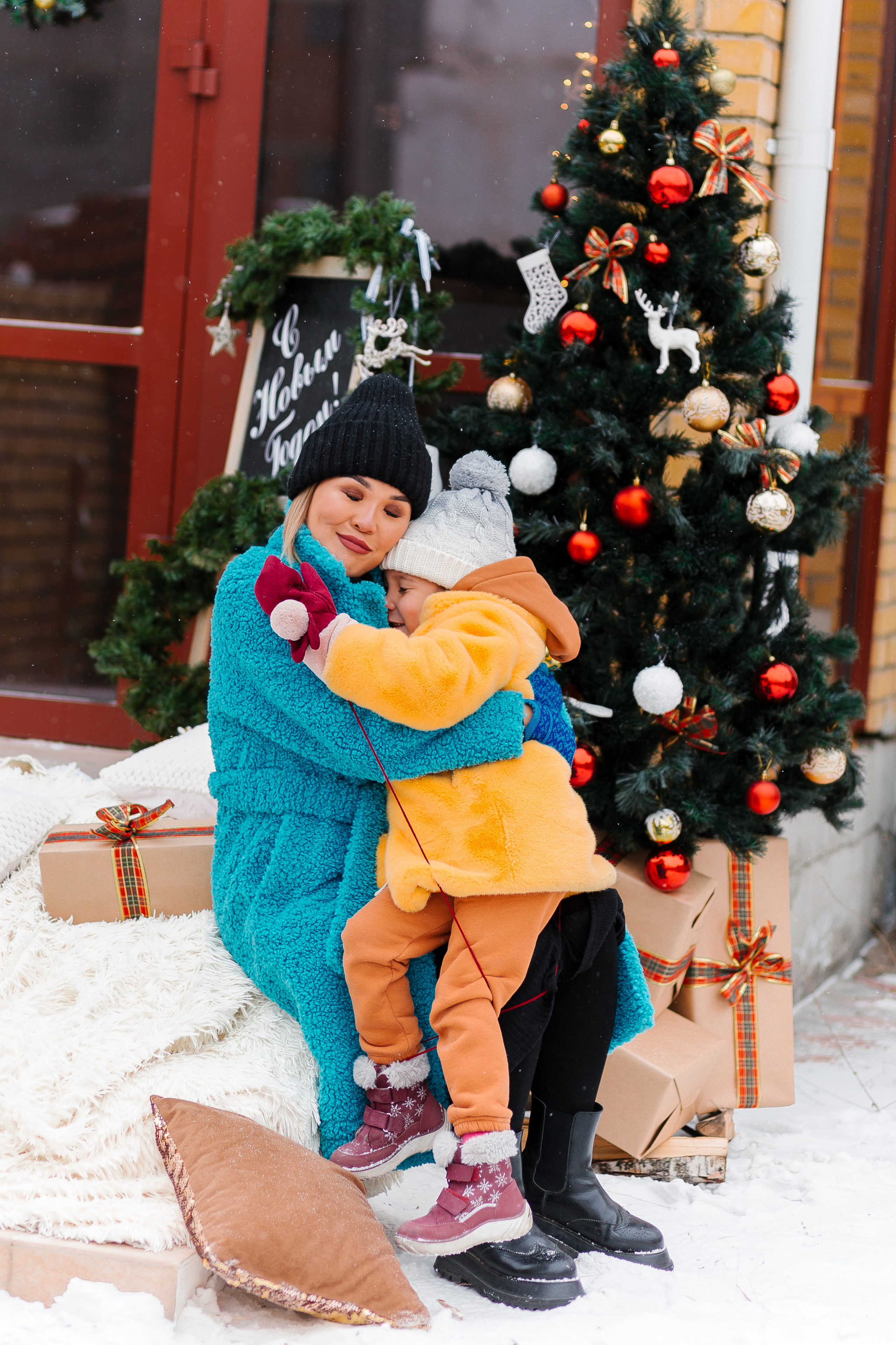 Аюна с дочкой. Фотограф Бурятии София Андриянова