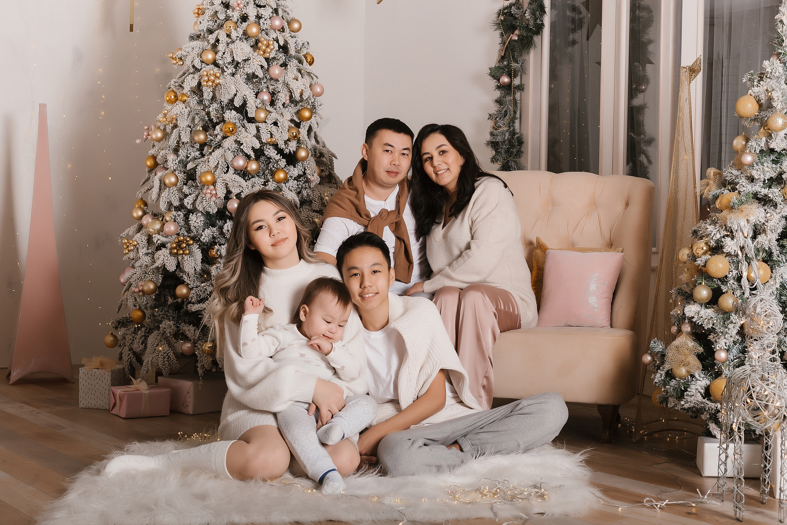 Новогодние съемки сборные. Фотограф Бурятии София Андриянова