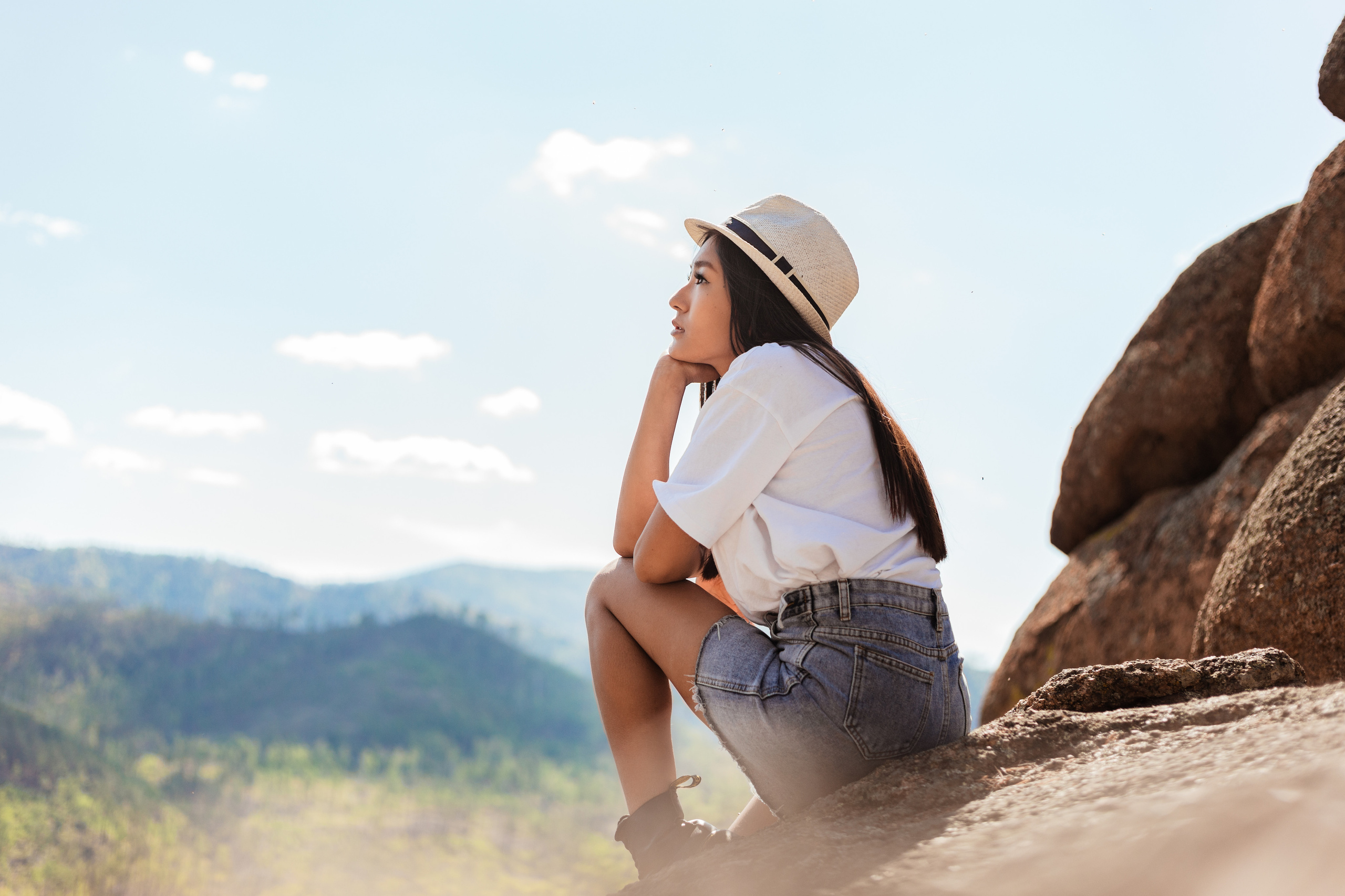 Елена и Сергей. Скалы. Фотограф Бурятии София Андриянова
