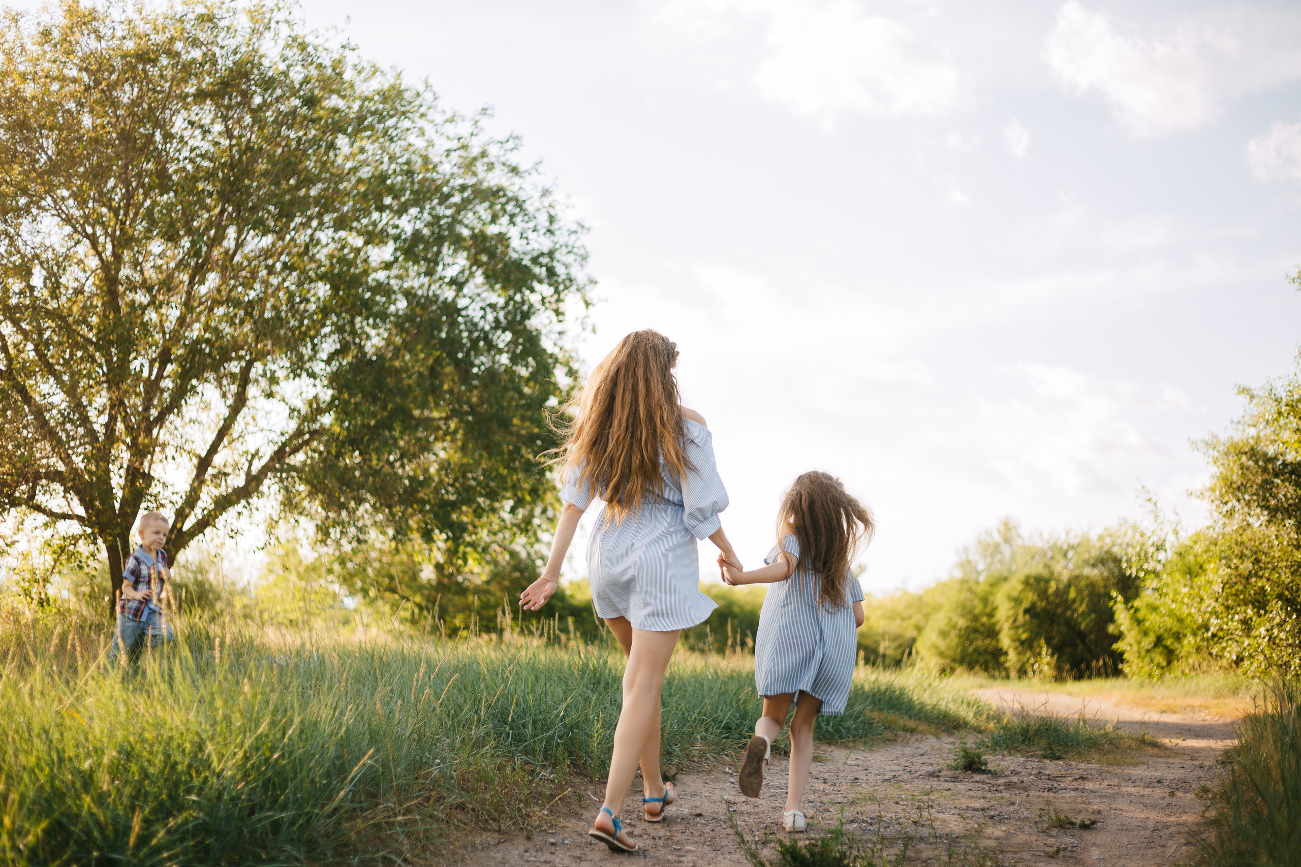 Ольга и дети. Фотограф Бурятии София Андриянова