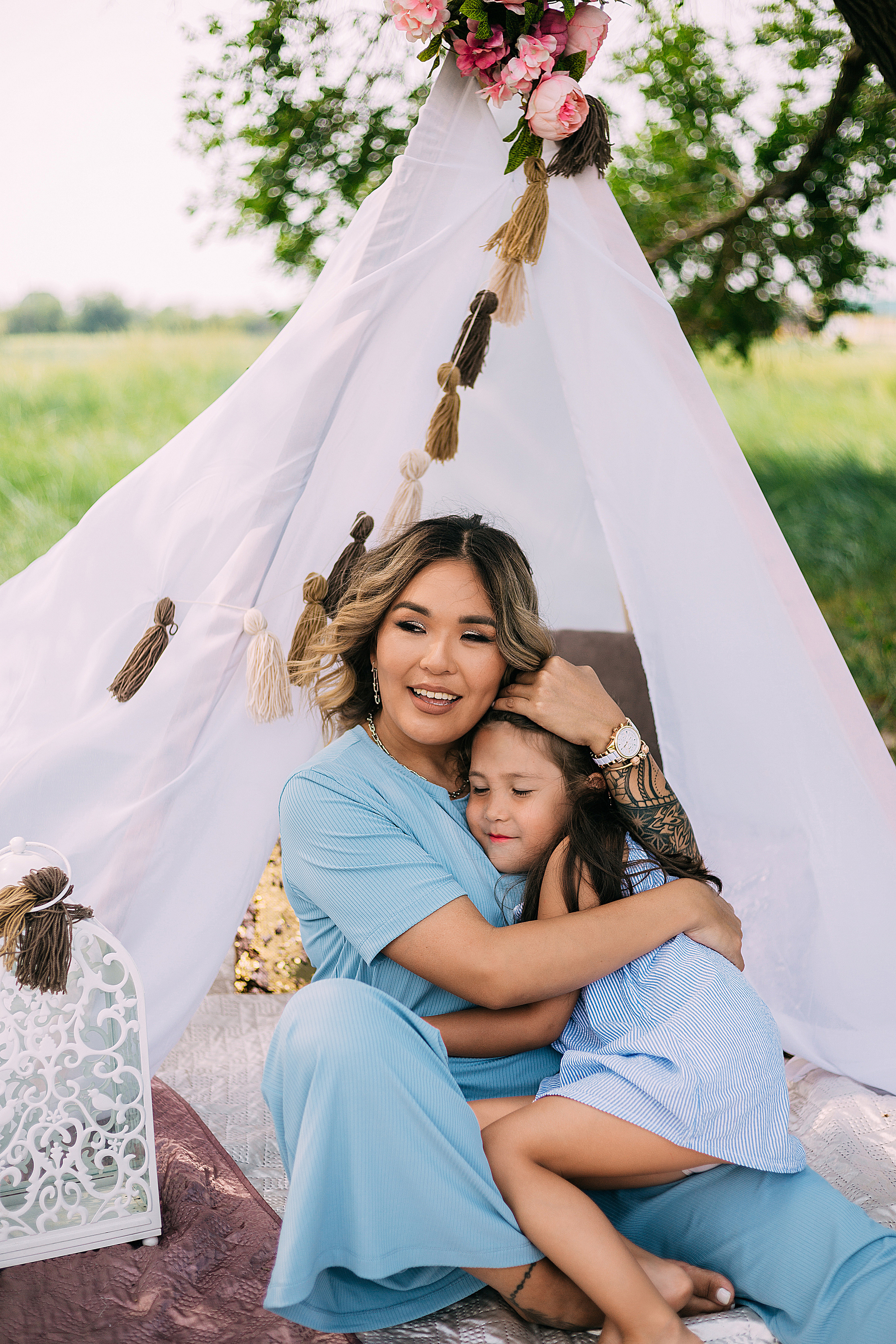 Аюна и с дочкой Аминой. Фотограф Бурятии София Андриянова