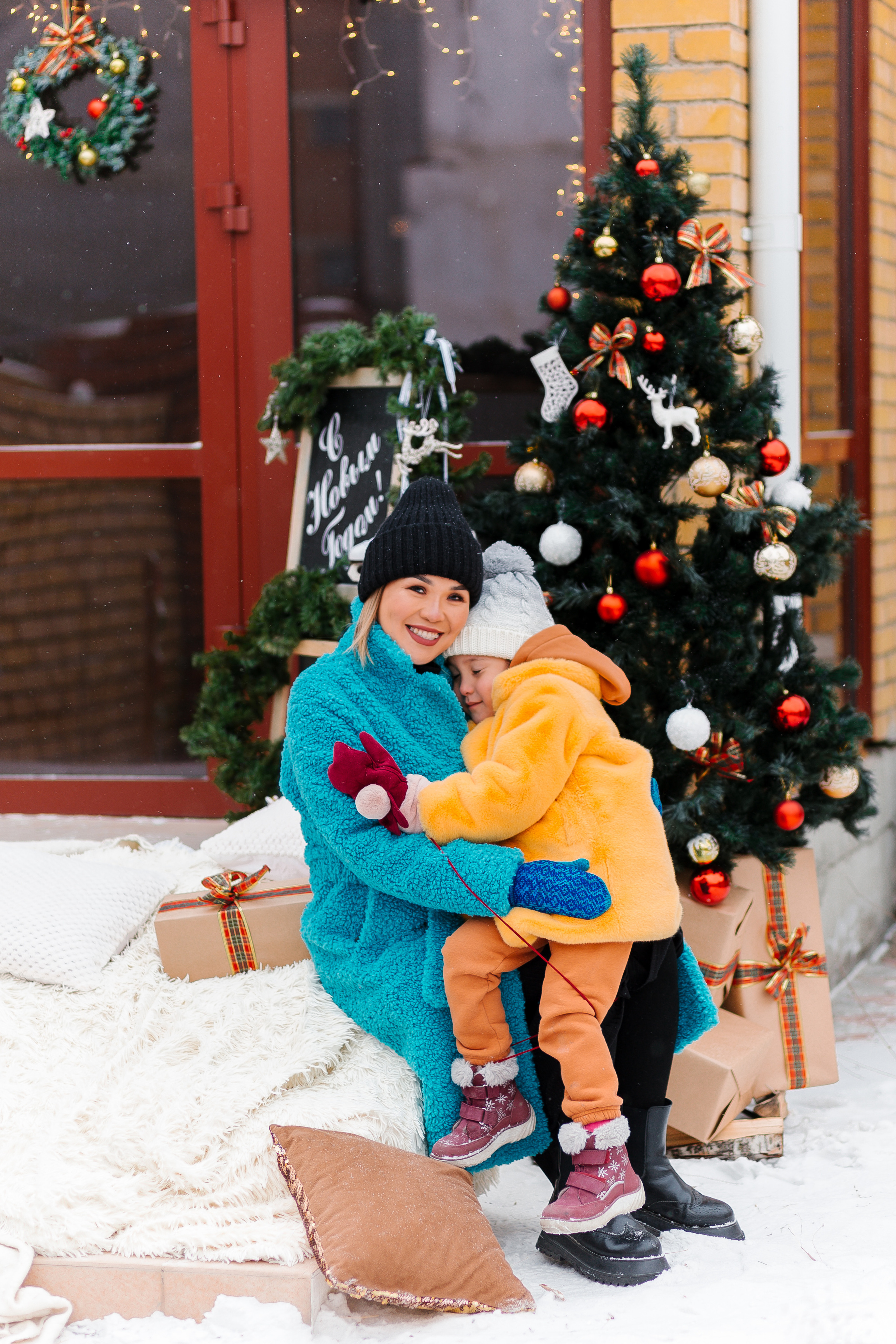 Аюна с дочкой. Фотограф Бурятии София Андриянова