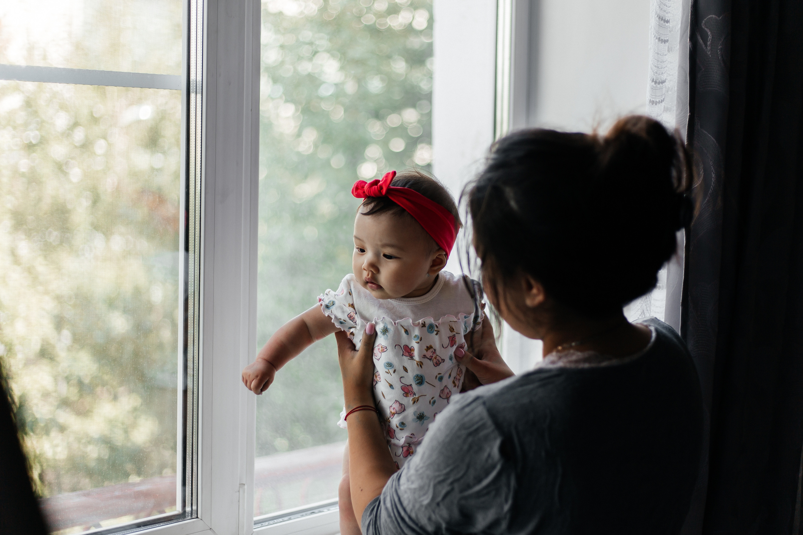 Алина с дочей. Фотограф Бурятии София Андриянова