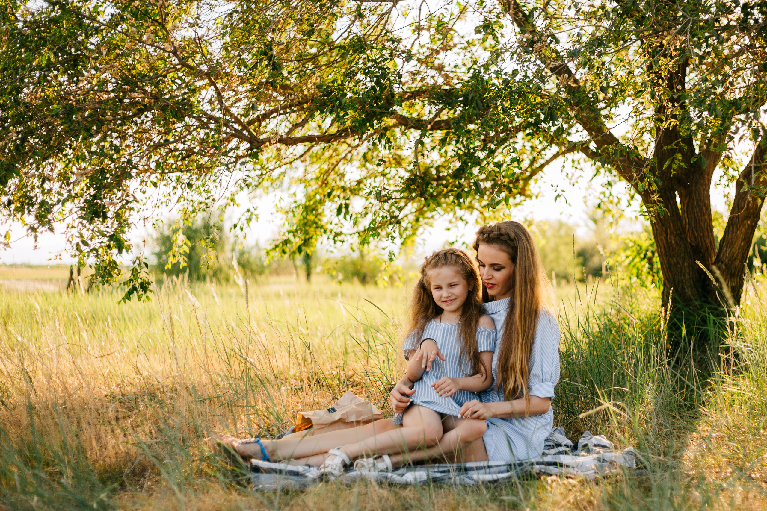 Ольга и дети. Фотограф Бурятии София Андриянова