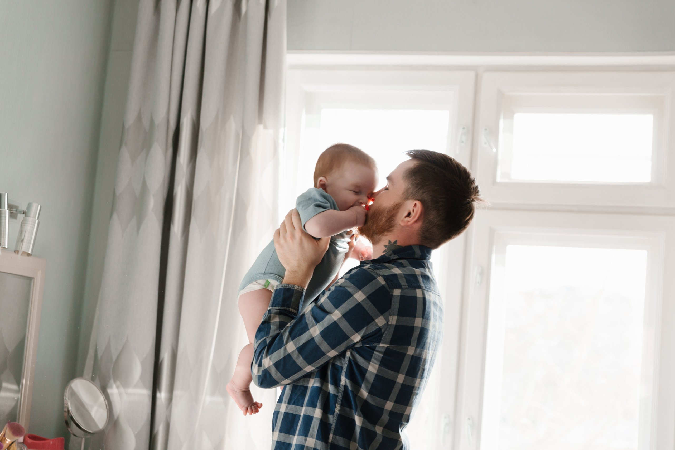 Домашняя атмосфера с Любой, витей и их сыном Яриком. Фотограф Бурятии София Андриянова