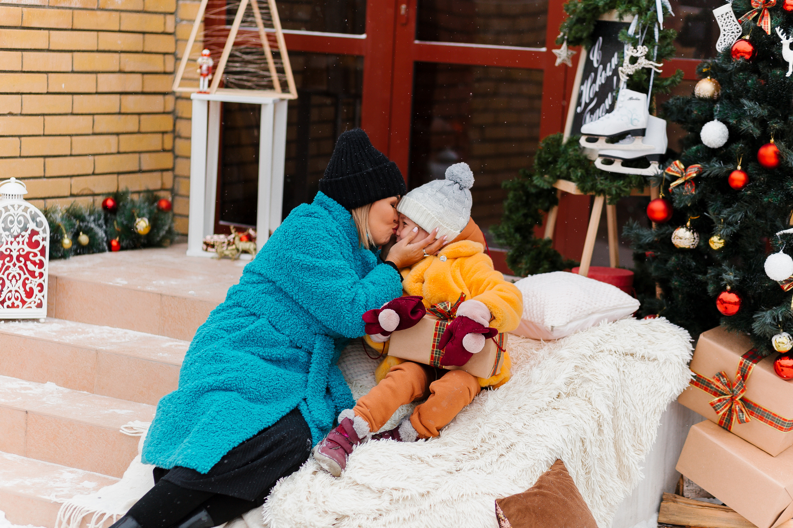 Аюна с дочкой. Фотограф Бурятии София Андриянова