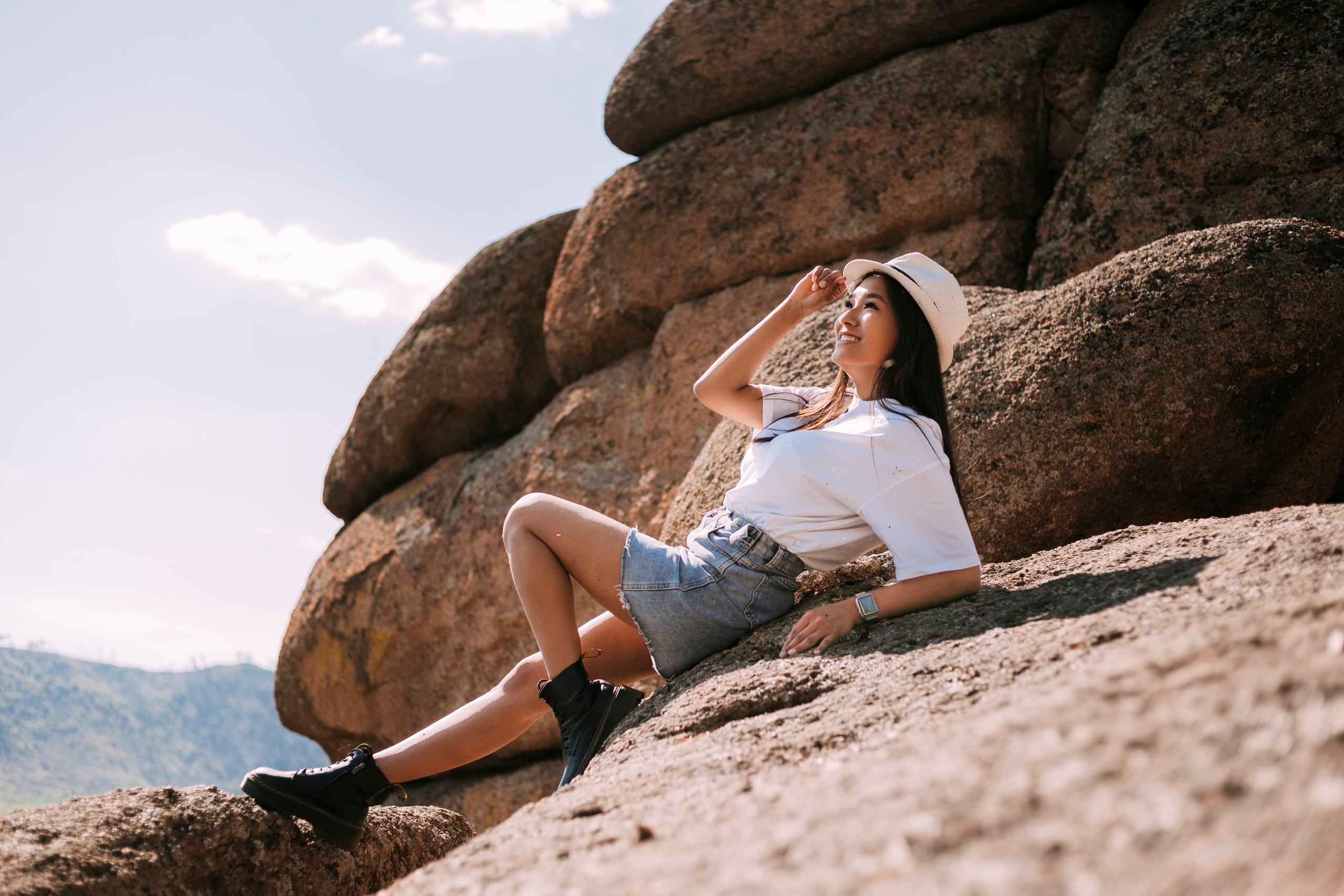 Елена и Сергей. Скалы. Фотограф Бурятии София Андриянова