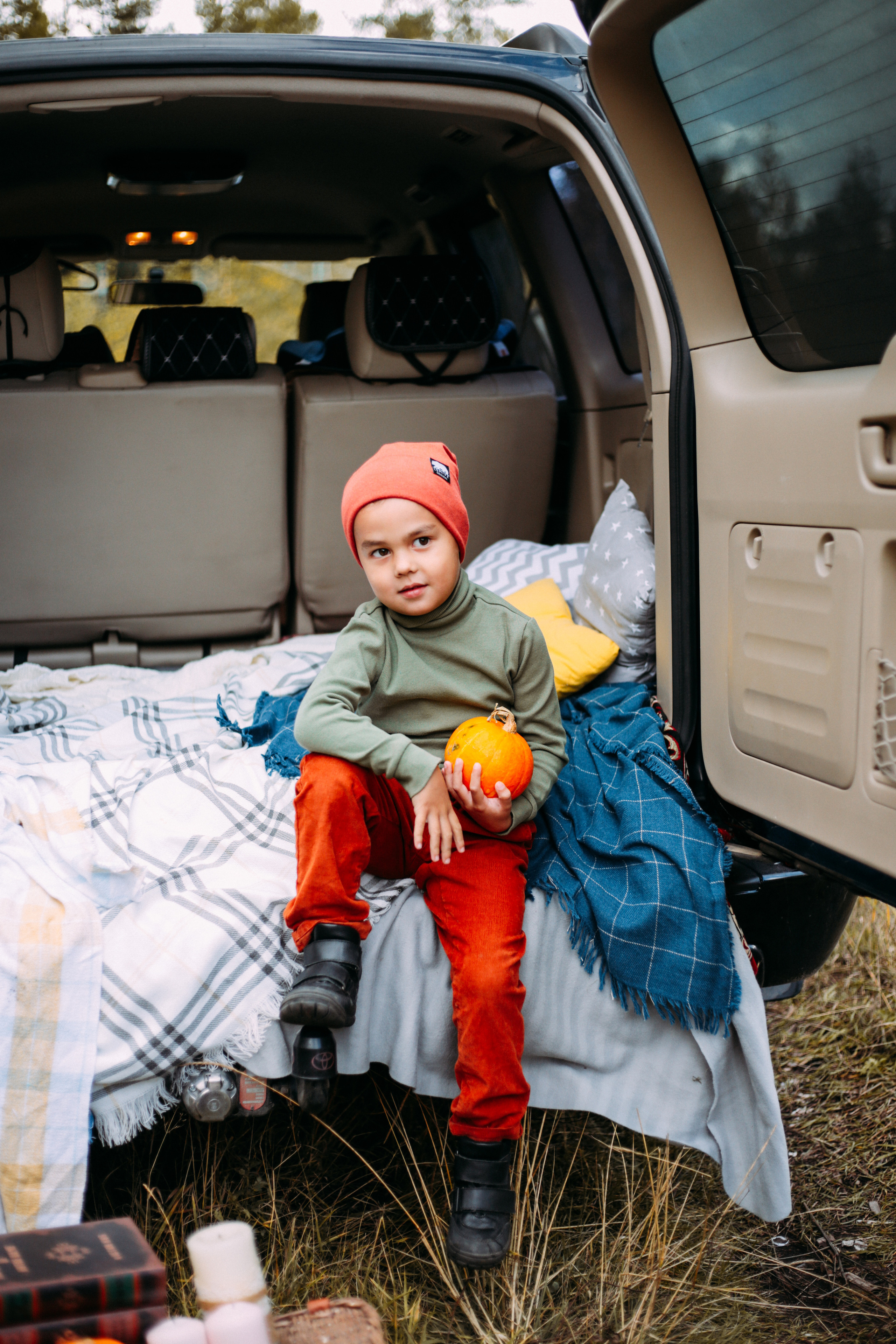 Валентина и Артём с детьми. Фотограф Бурятии София Андриянова