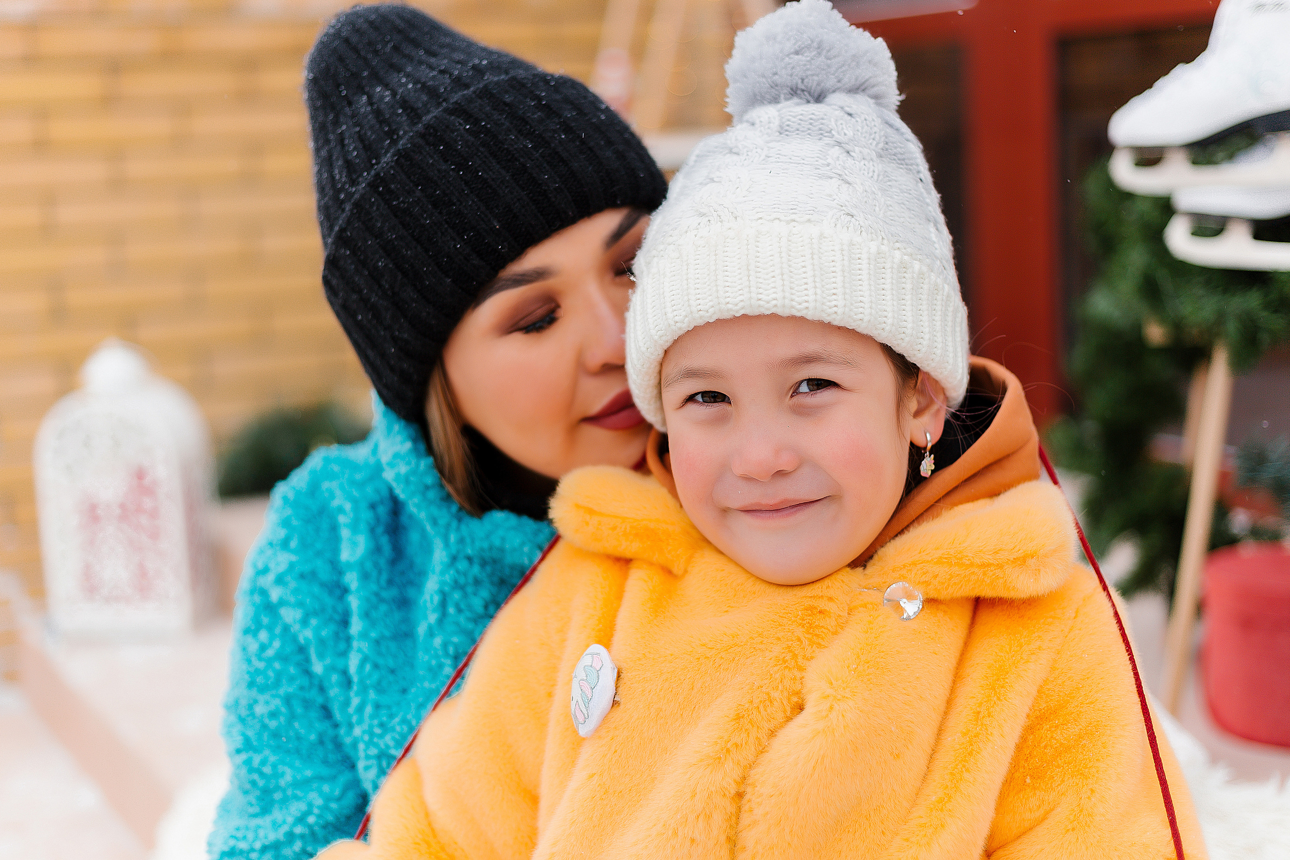 Аюна с дочкой. Фотограф Бурятии София Андриянова