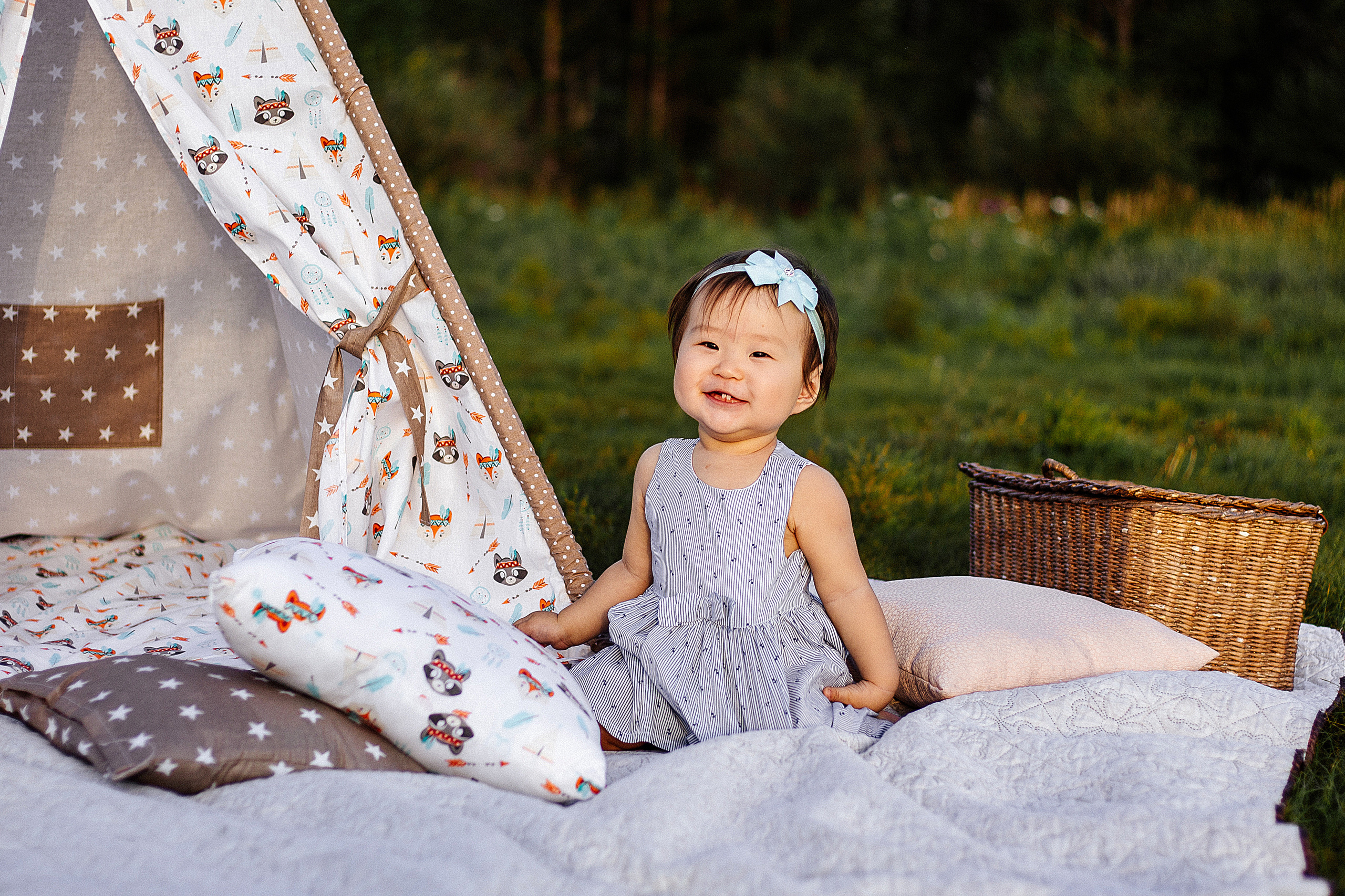 Ариша с родителями. Фотограф Бурятии София Андриянова