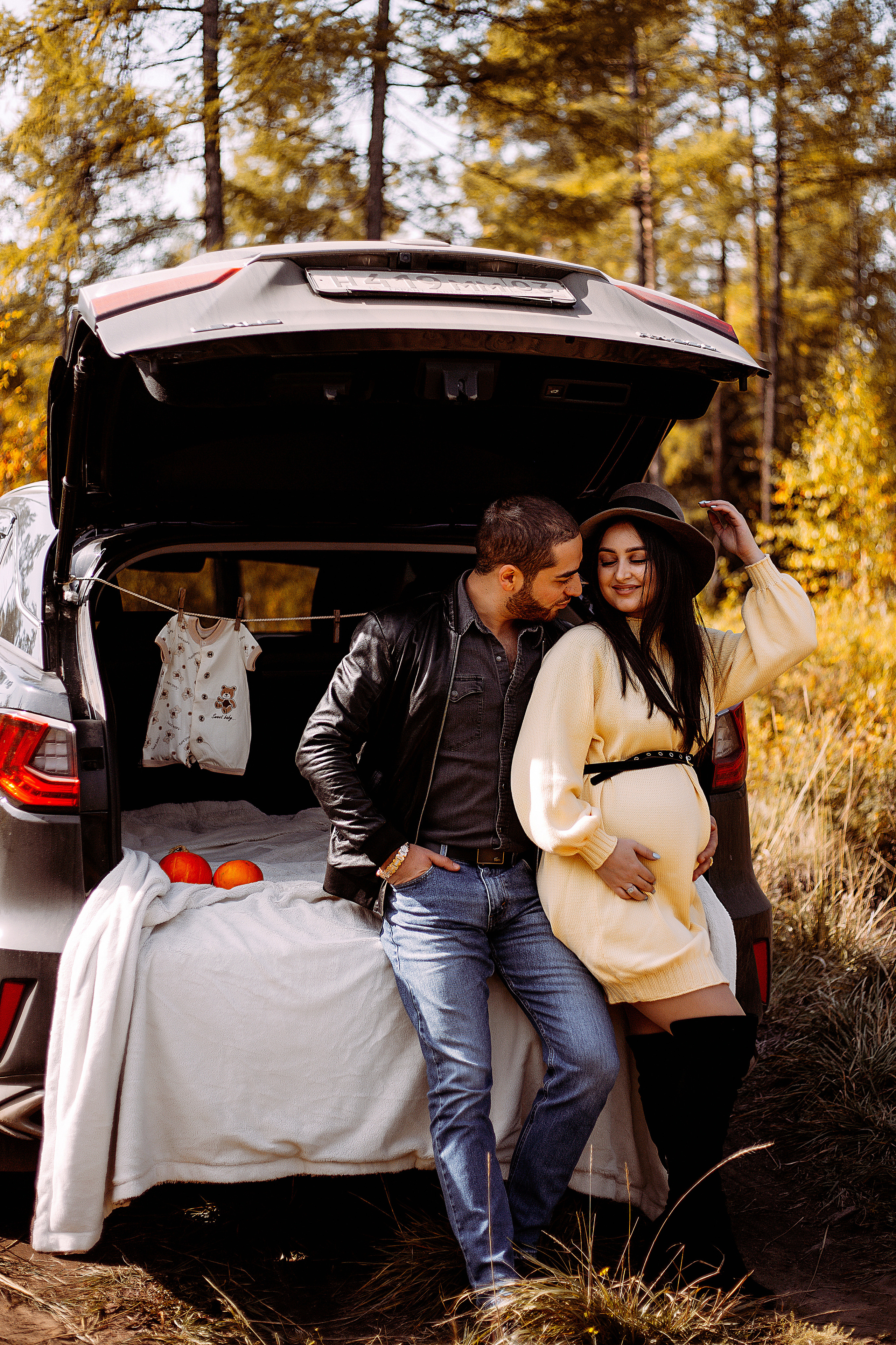 Фрунз и Амалия беременность. Фотограф Бурятии София Андриянова