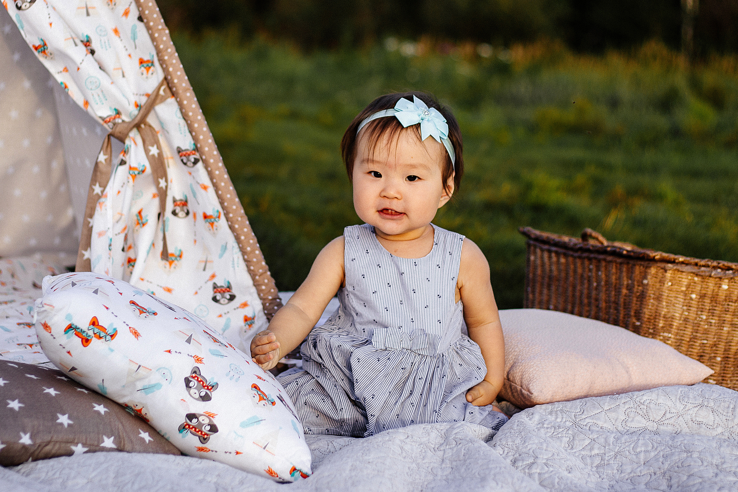 Ариша с родителями. Фотограф Бурятии София Андриянова