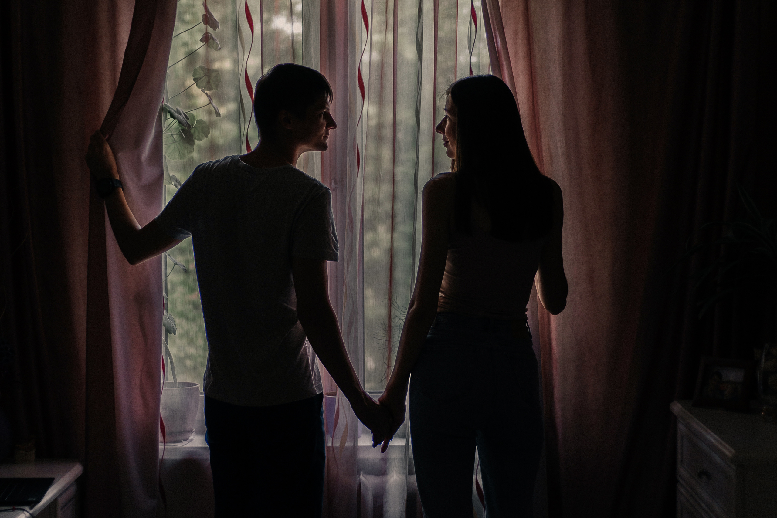 Домашняя лавстори Паши и Наташи. Фотограф Бурятии София Андриянова