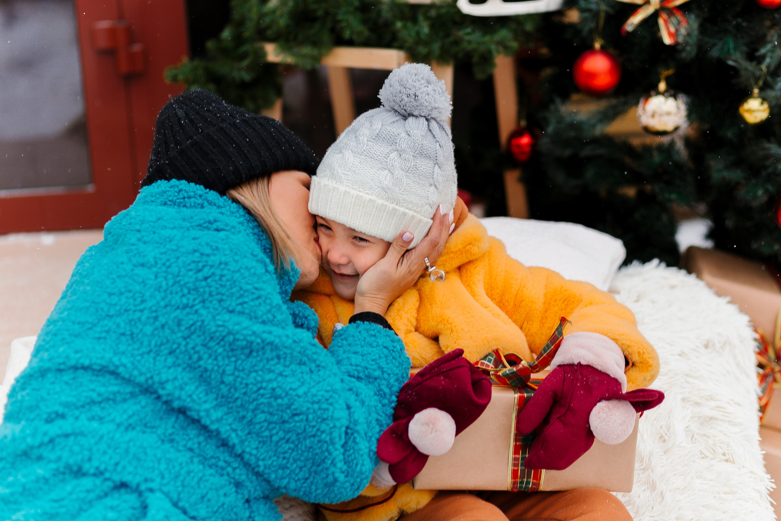 Аюна с дочкой. Фотограф Бурятии София Андриянова