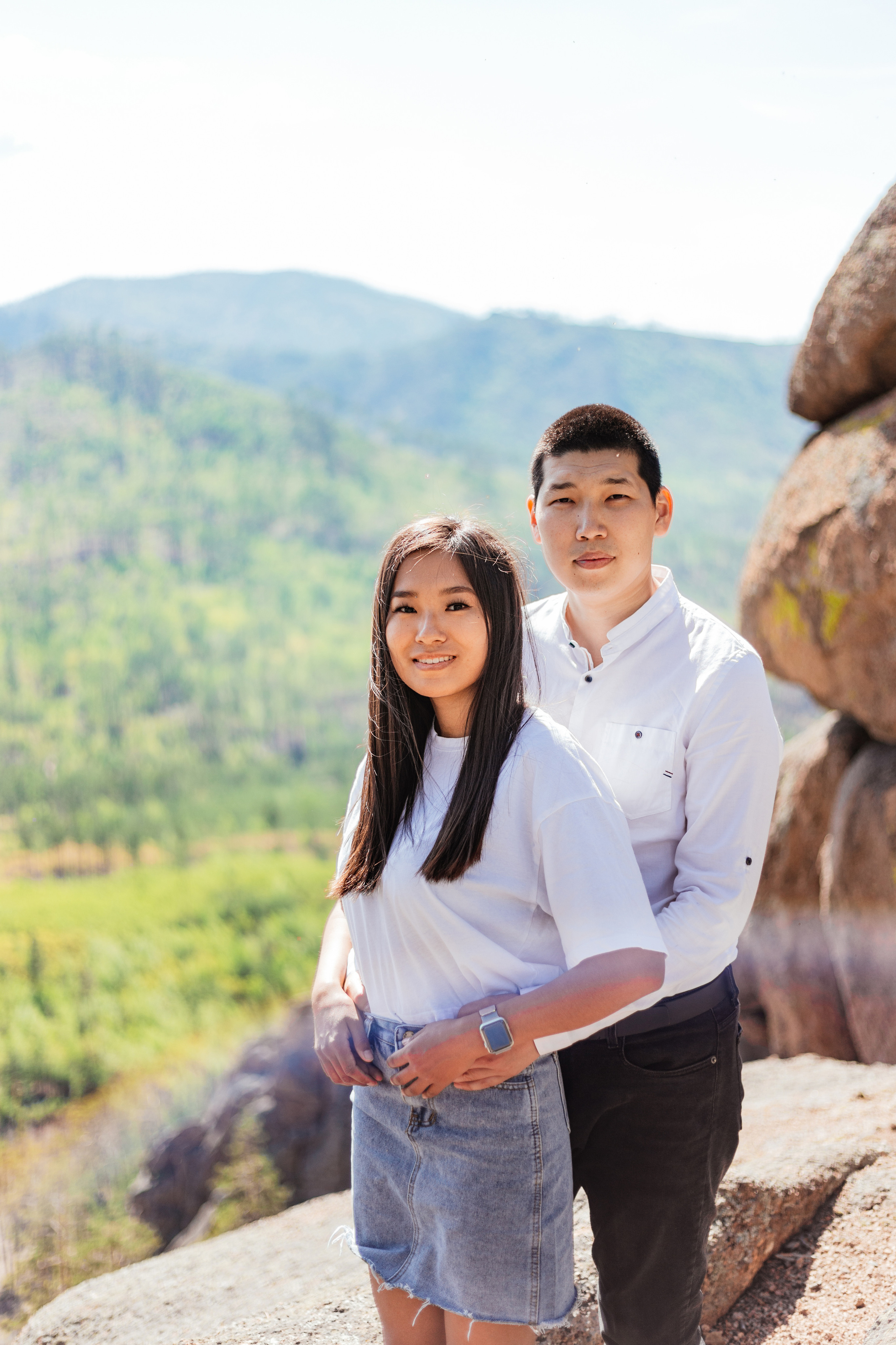 Елена и Сергей. Скалы. Фотограф Бурятии София Андриянова