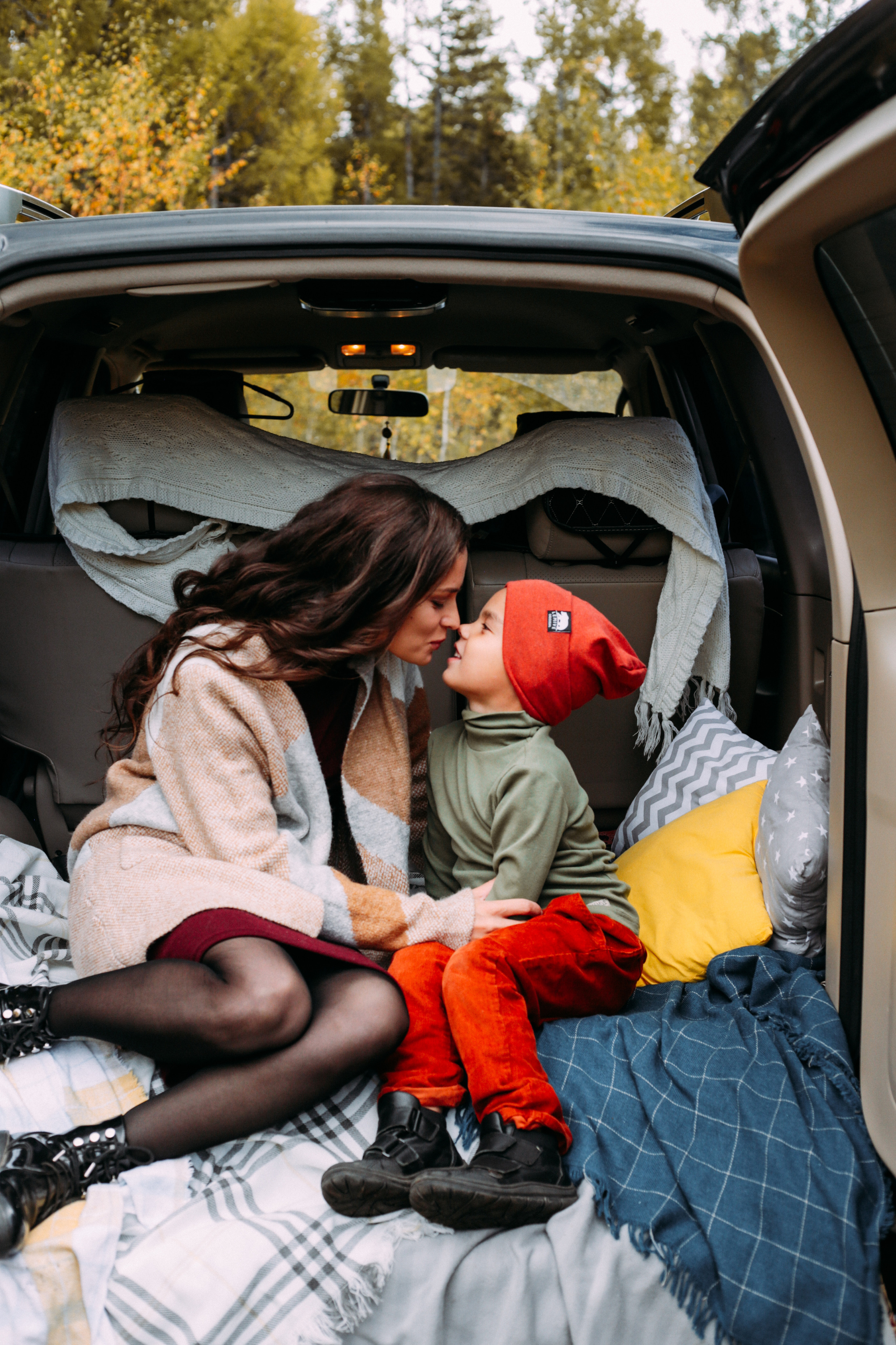 Валентина и Артём с детьми. Фотограф Бурятии София Андриянова