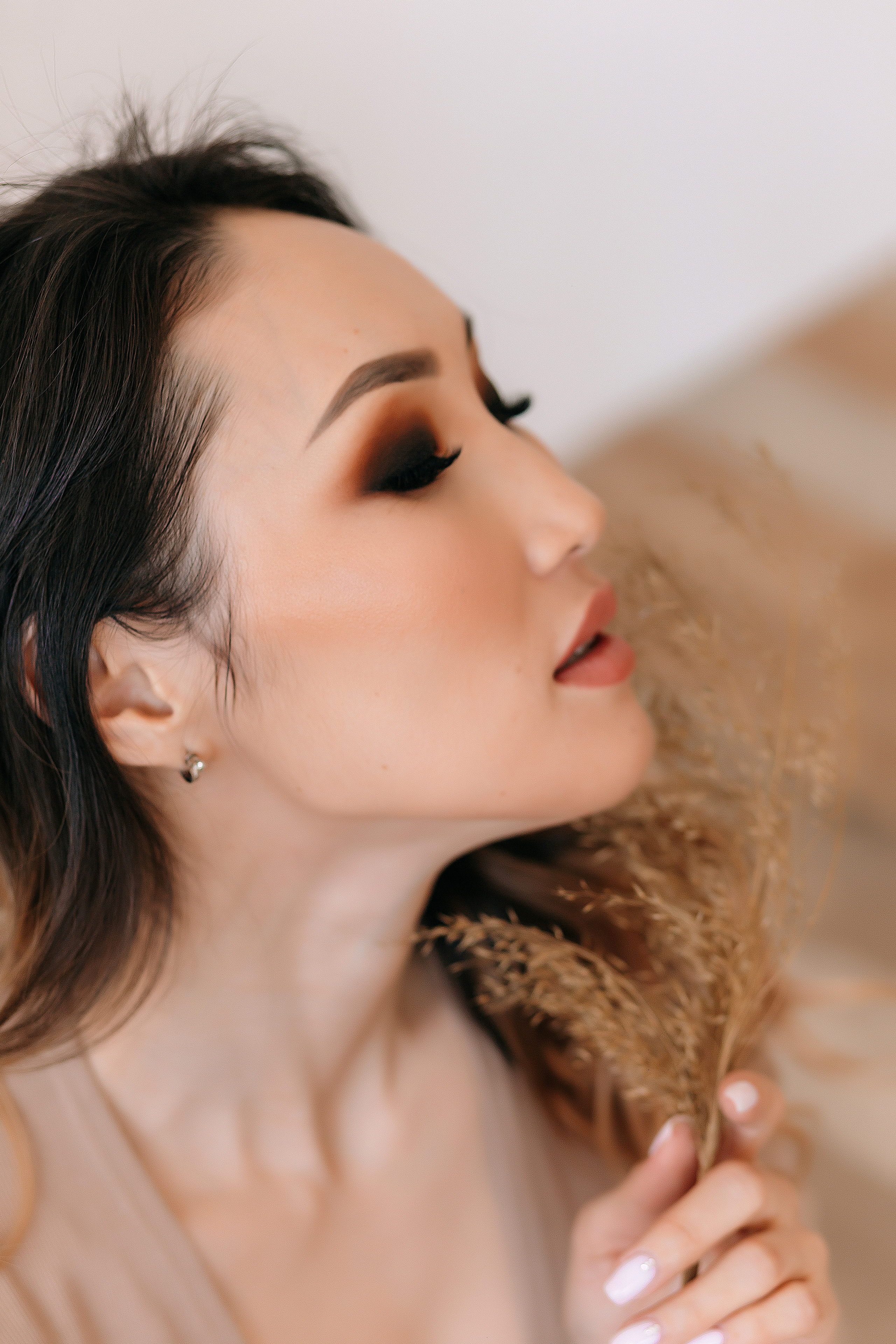 В студии с естественным светом. Фотограф Бурятии София Андриянова