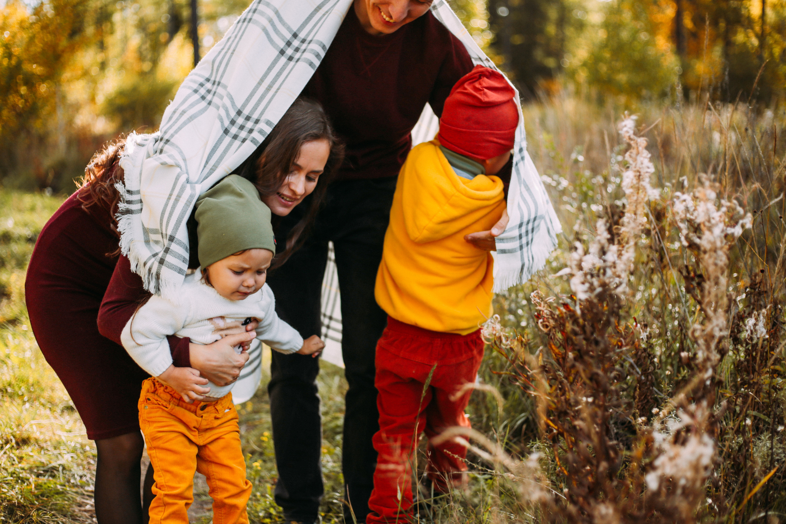 Валентина и Артём с детьми. Фотограф Бурятии София Андриянова