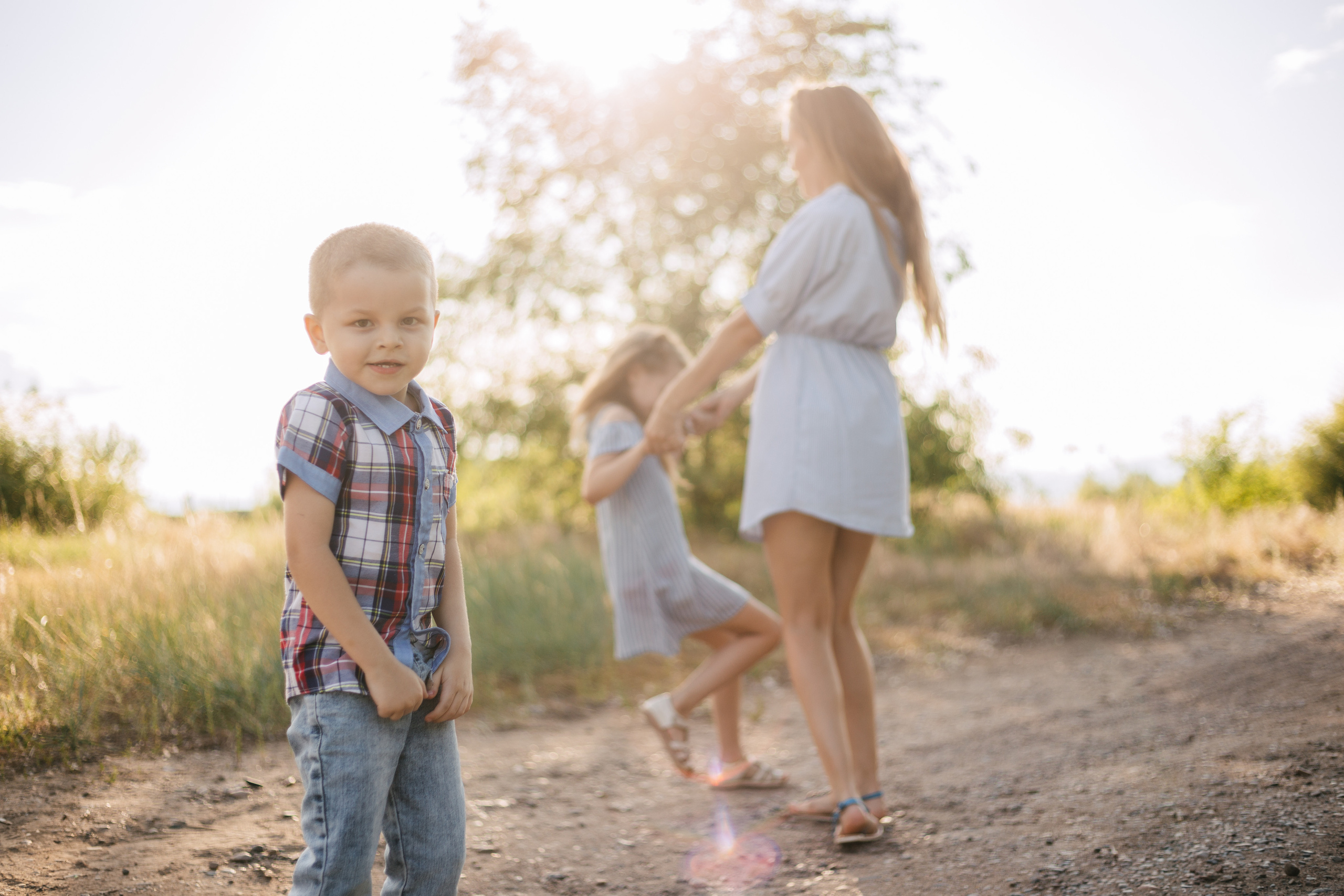 Ольга и дети. Фотограф Бурятии София Андриянова