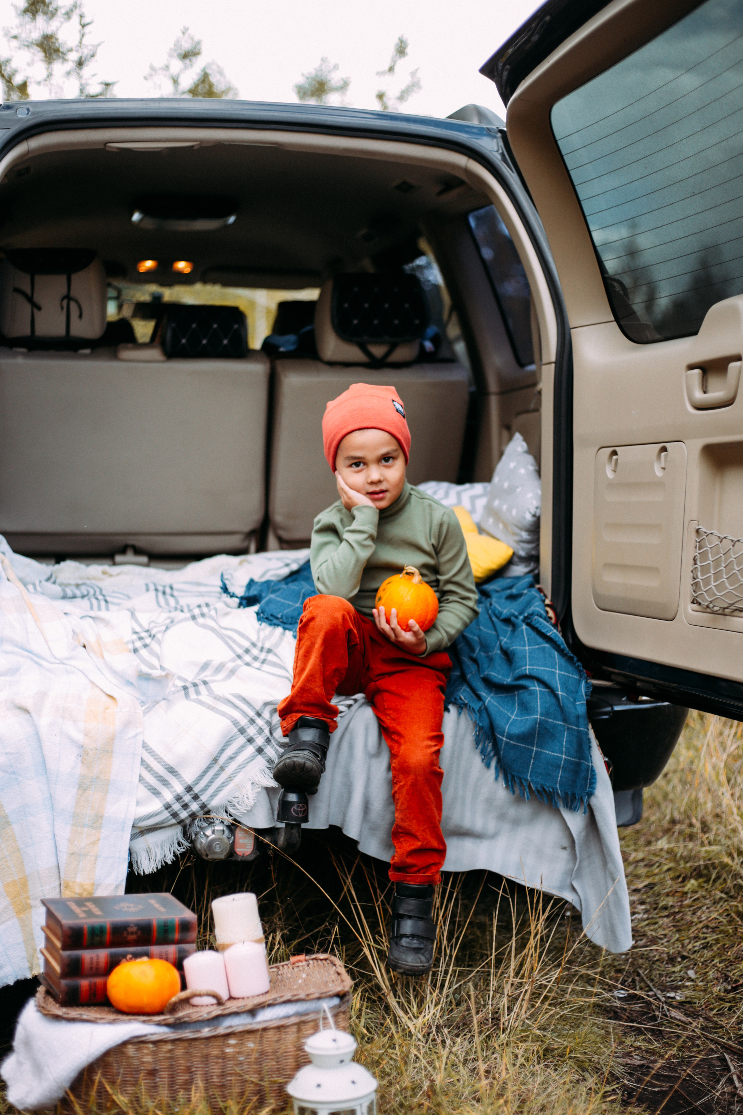 Валентина и Артём с детьми. Фотограф Бурятии София Андриянова