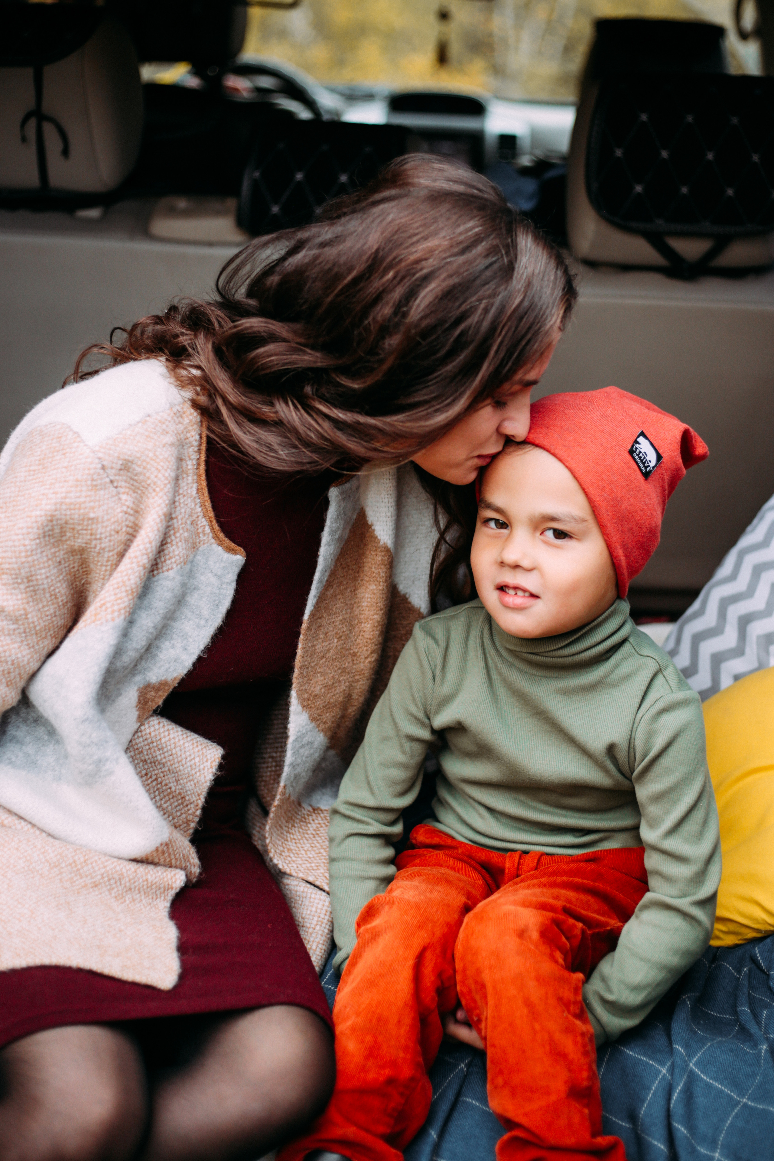 Валентина и Артём с детьми. Фотограф Бурятии София Андриянова