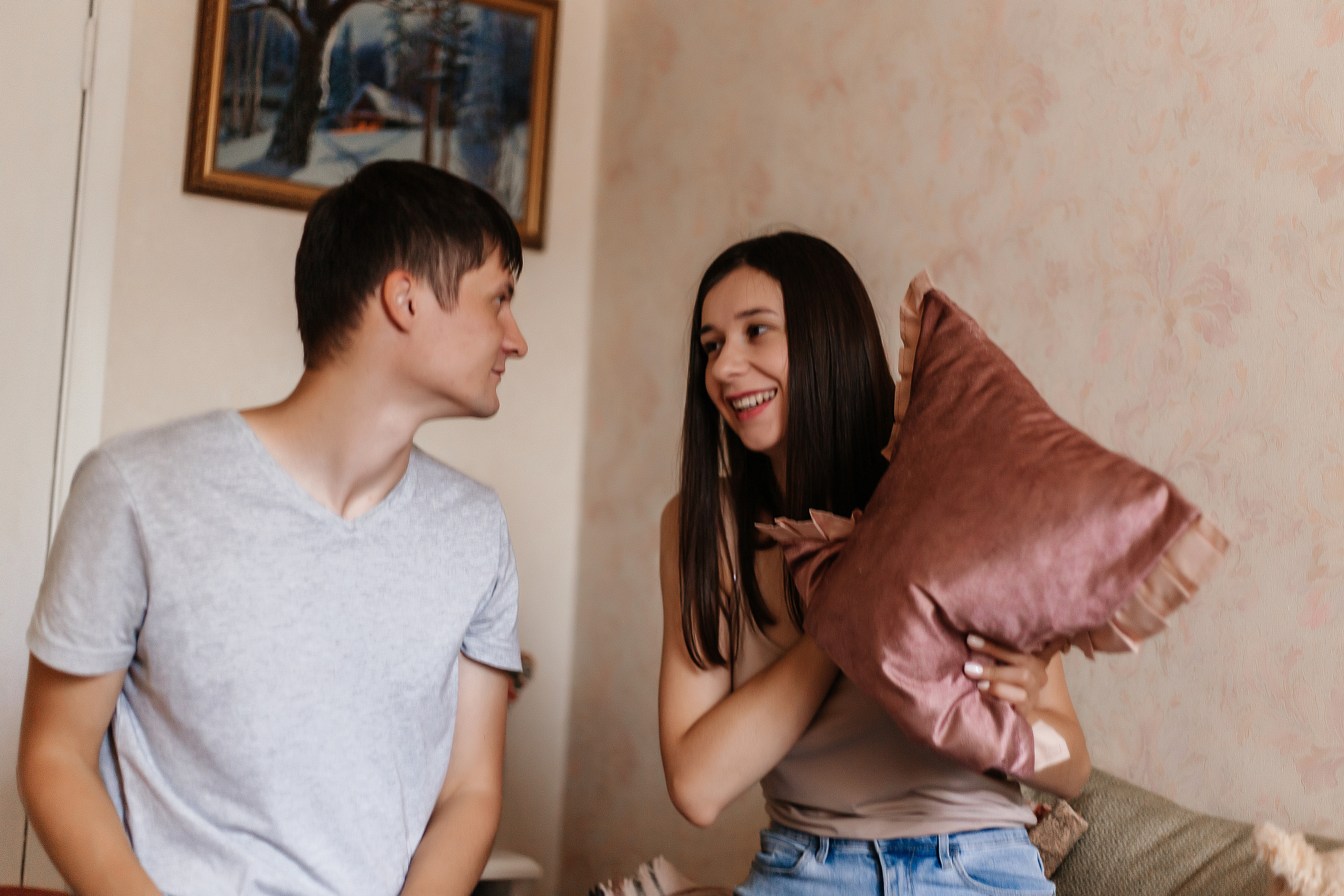 Домашняя лавстори Паши и Наташи. Фотограф Бурятии София Андриянова