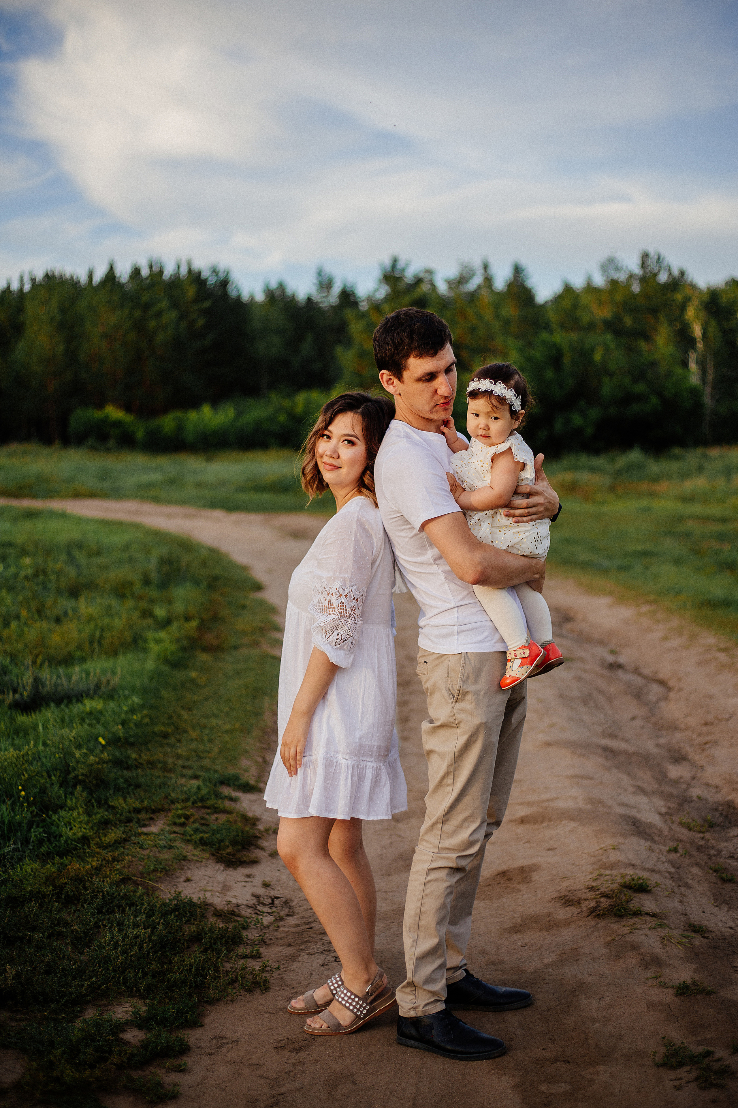 Надежда, муж и дочка. Фотограф Бурятии София Андриянова