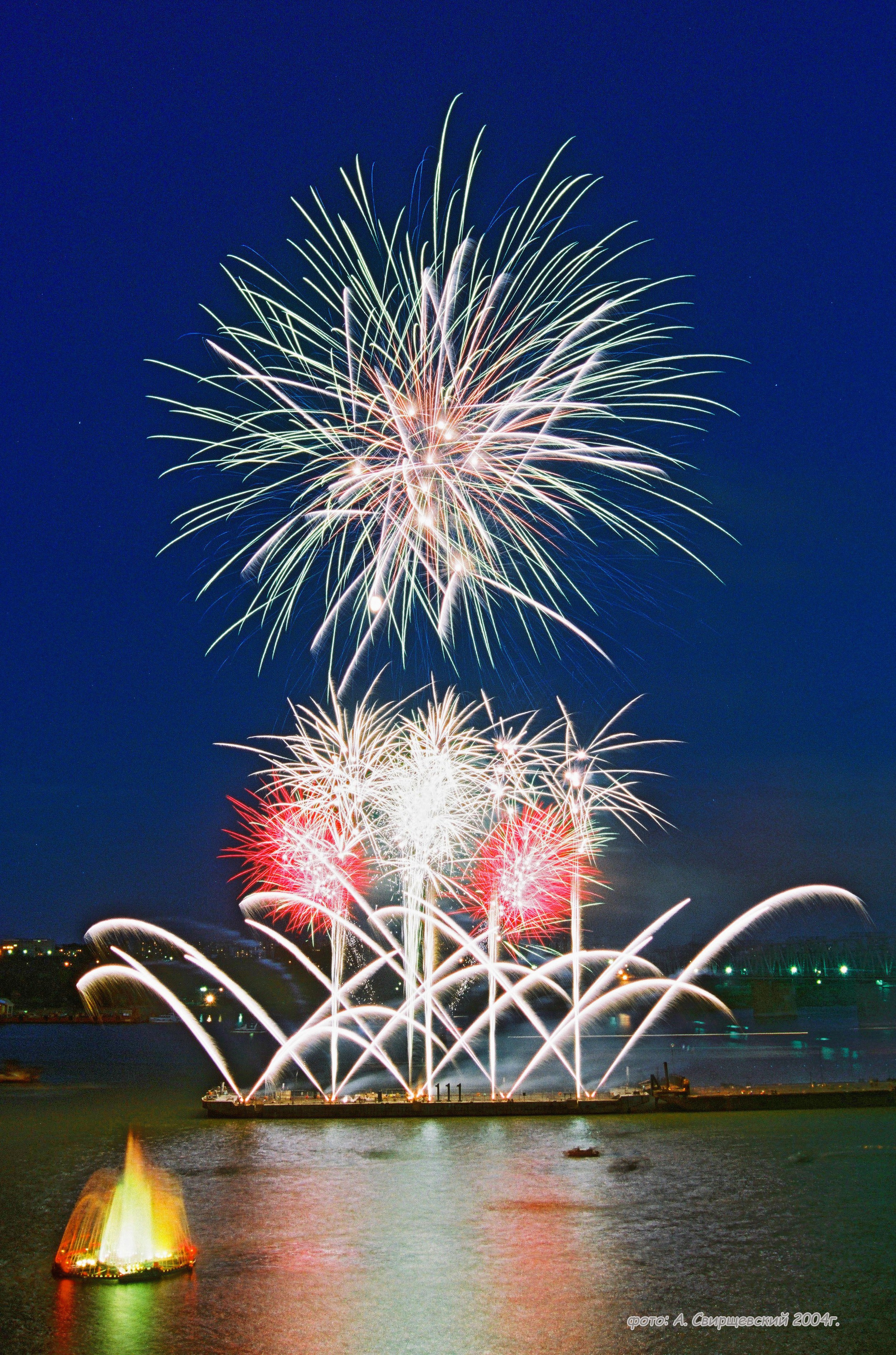 Город. Пейзаж. Природа. Салют. Репортажный и детский фотограф в Новосибирске