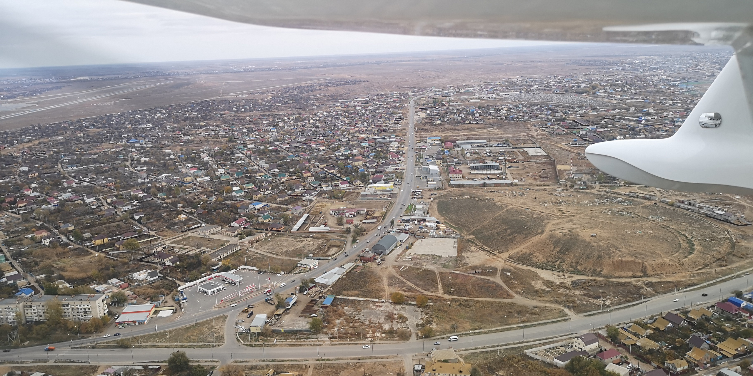 Каспийское море (наука на Ла-8) (2021 г.). Фотоальбом показывающий увлекательный мир авиации и мир медведей Андрея Иванова