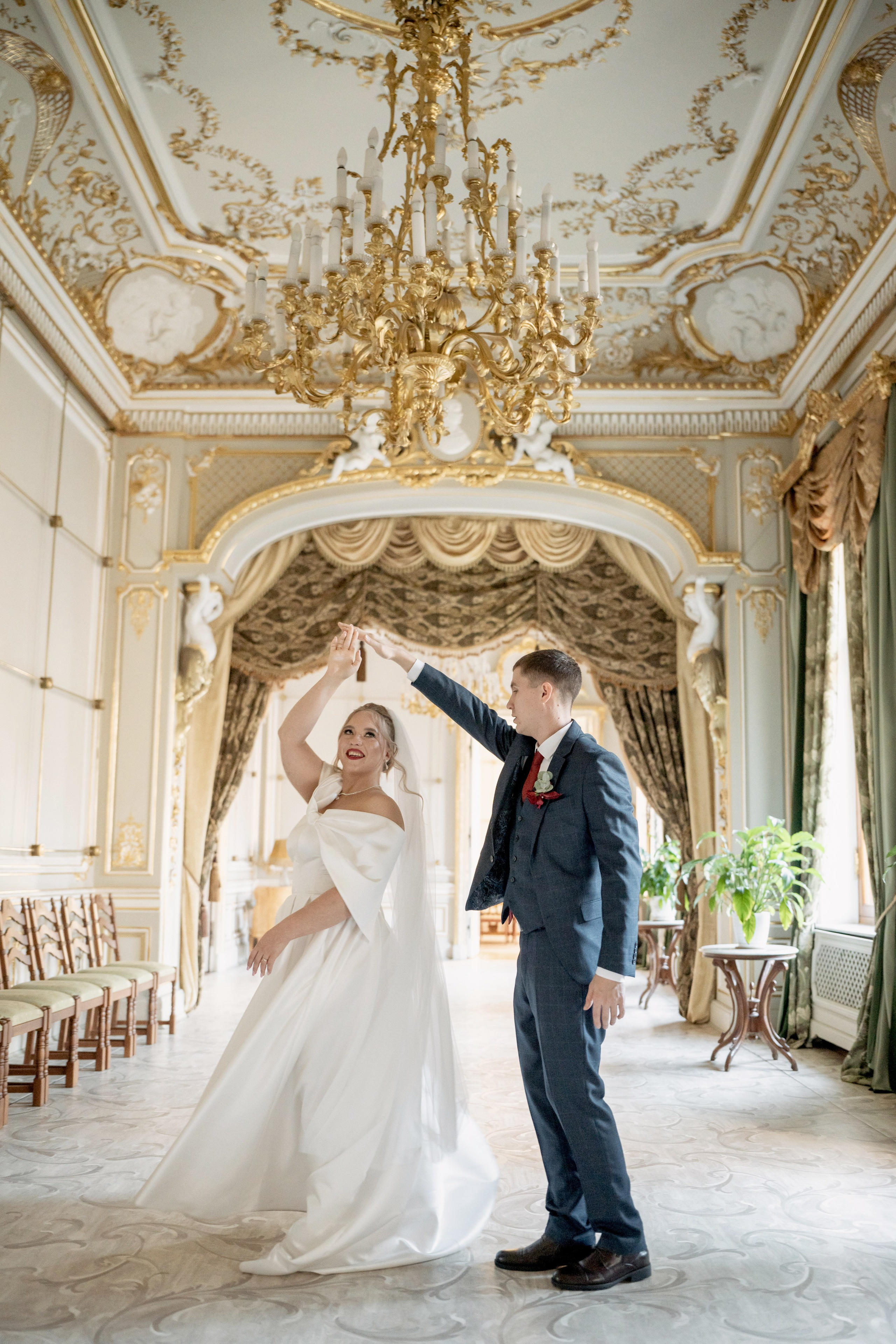 Места для фотосессии зимой в плохую погоду в Санкт-Петербурге. Свадебный фотограф Александр Невский в Санкт-Петербурге