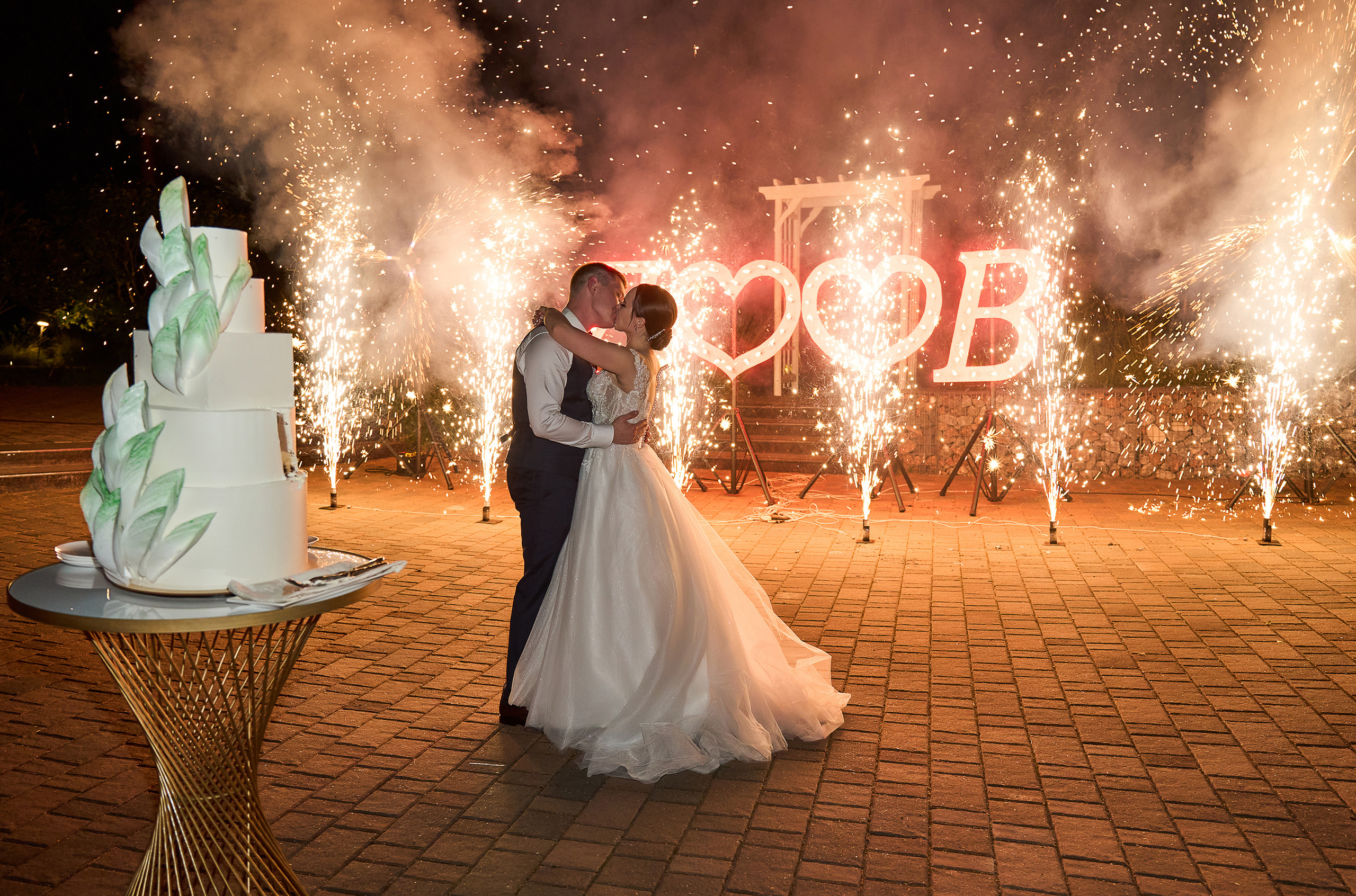 Фотограф на свадьбу портфолио. Свадебный фотограф от weddstudio