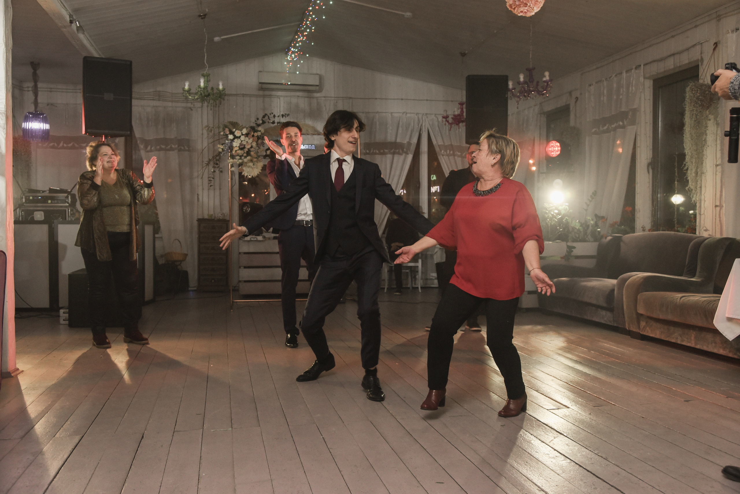 Ярополк и Ангелина. Свадебный фотограф от weddstudio