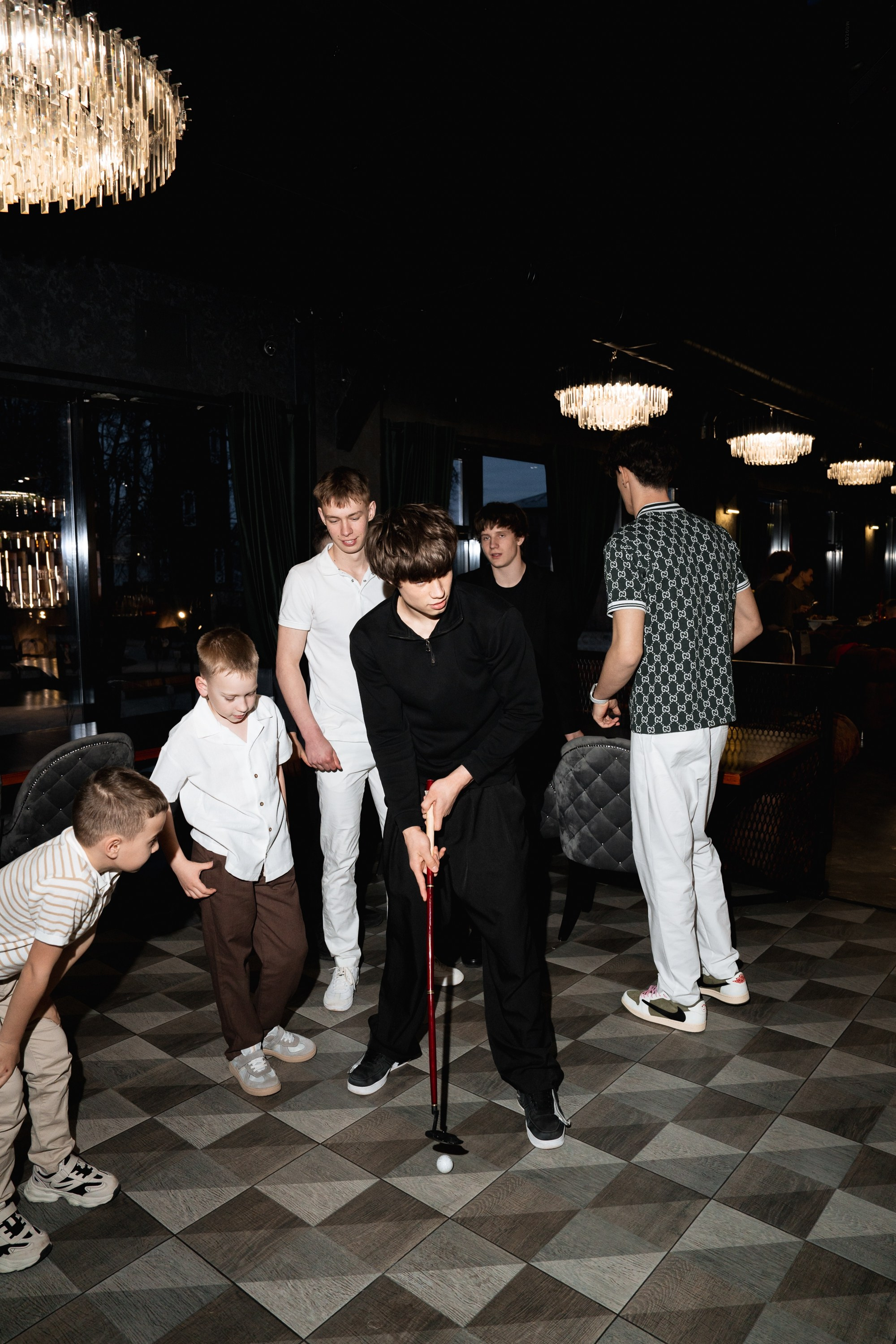 18 ЛЕТ. Женский портрет