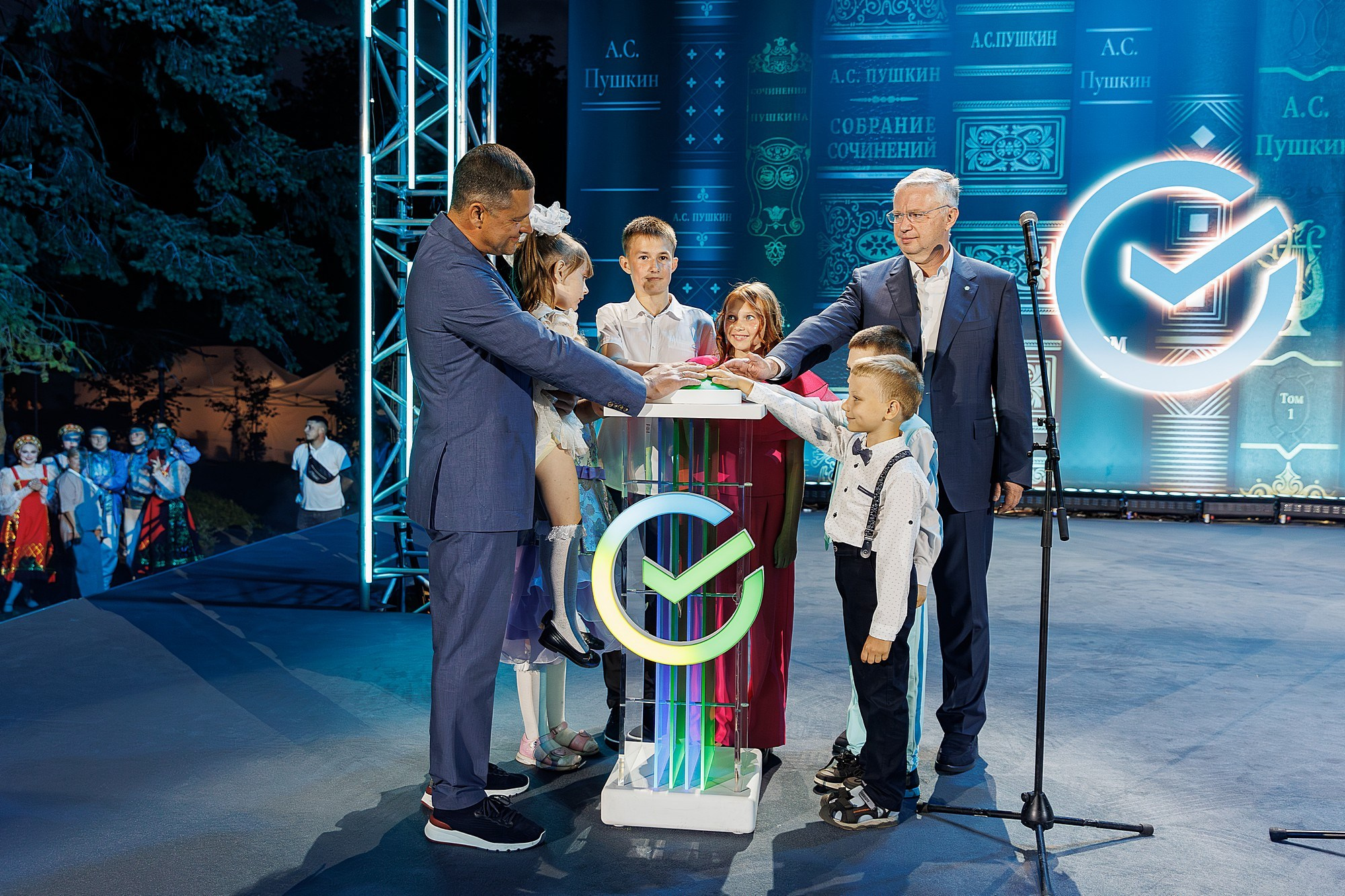 Открытие мультимедийного фонтана | СБЕР. Боченков Вадим | Фотограф в Пскове и Санкт-Петербурге