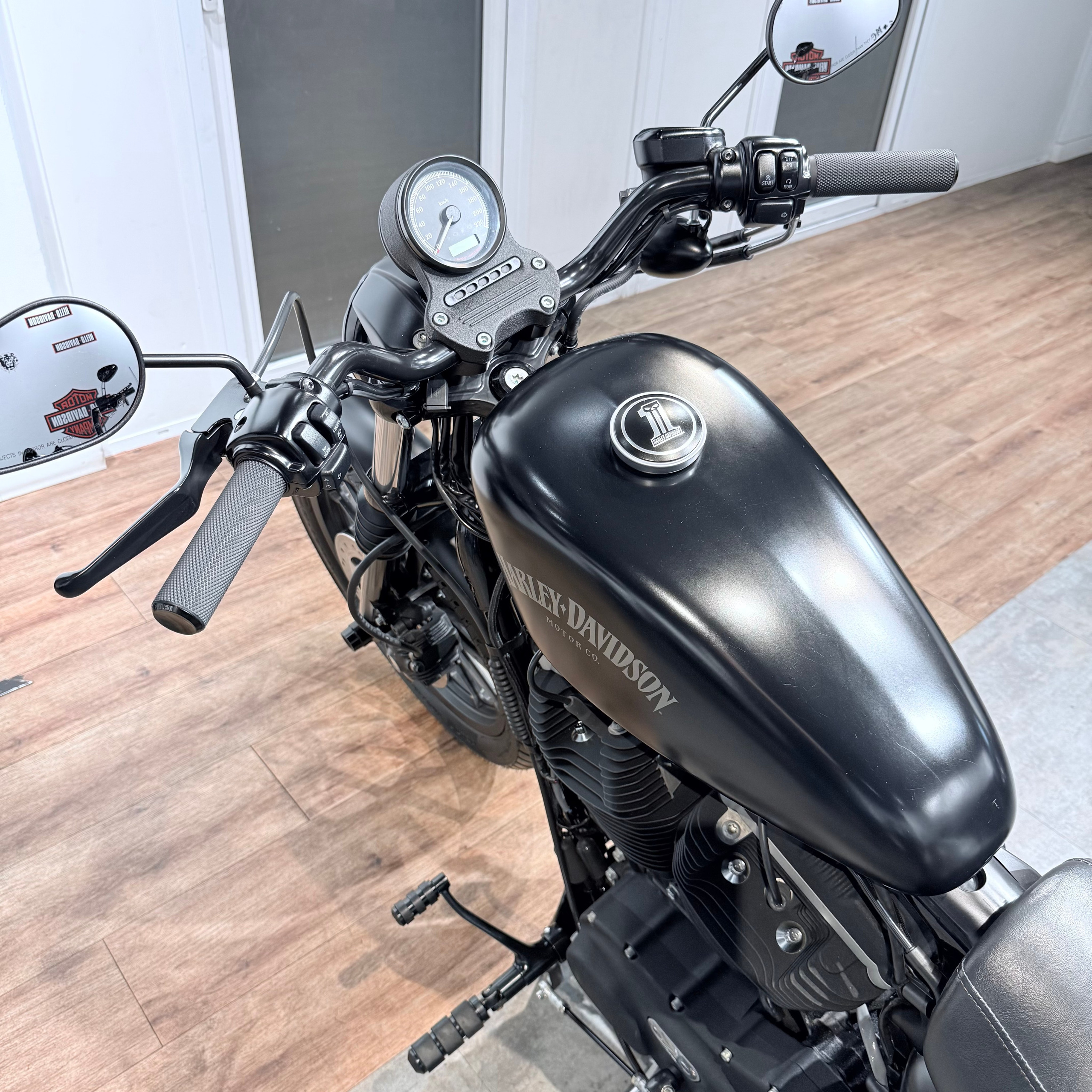 Купить Harley-Davidson 2013 Sportster Forty-Еight 883 (Softail/Dyna) — подробнее на сайте. Hello Davidson, Москва. Только хорошие мотоц
