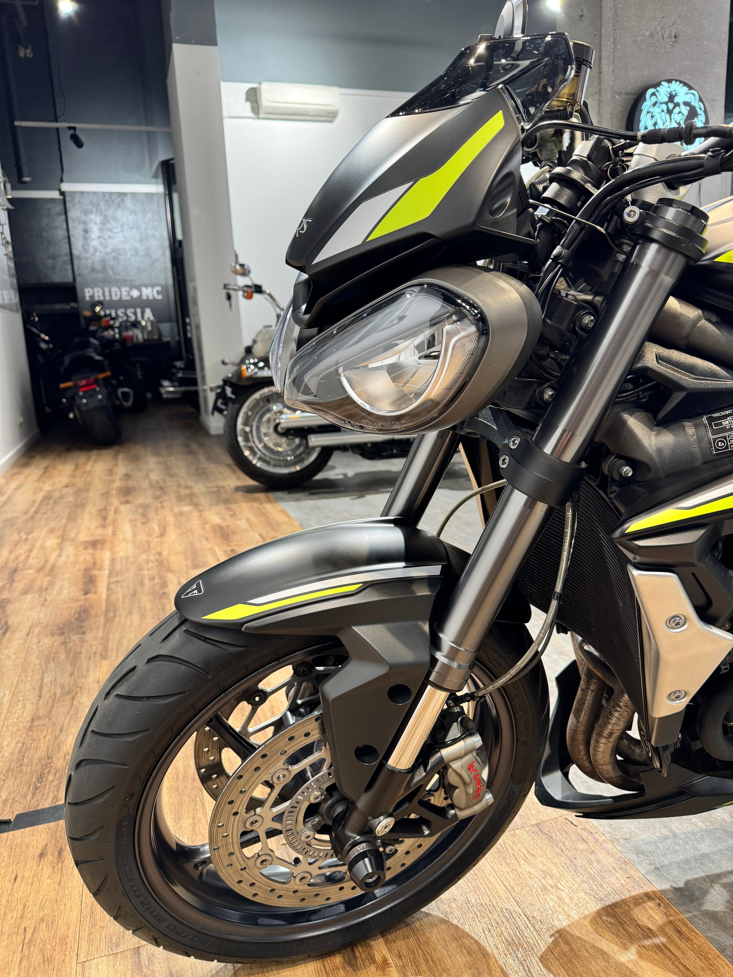 Мотоциклы Harley-Davidson 2021 Triumph Street Triple RS. Hello Davidson, Москва. Только хорошие мотоциклы…