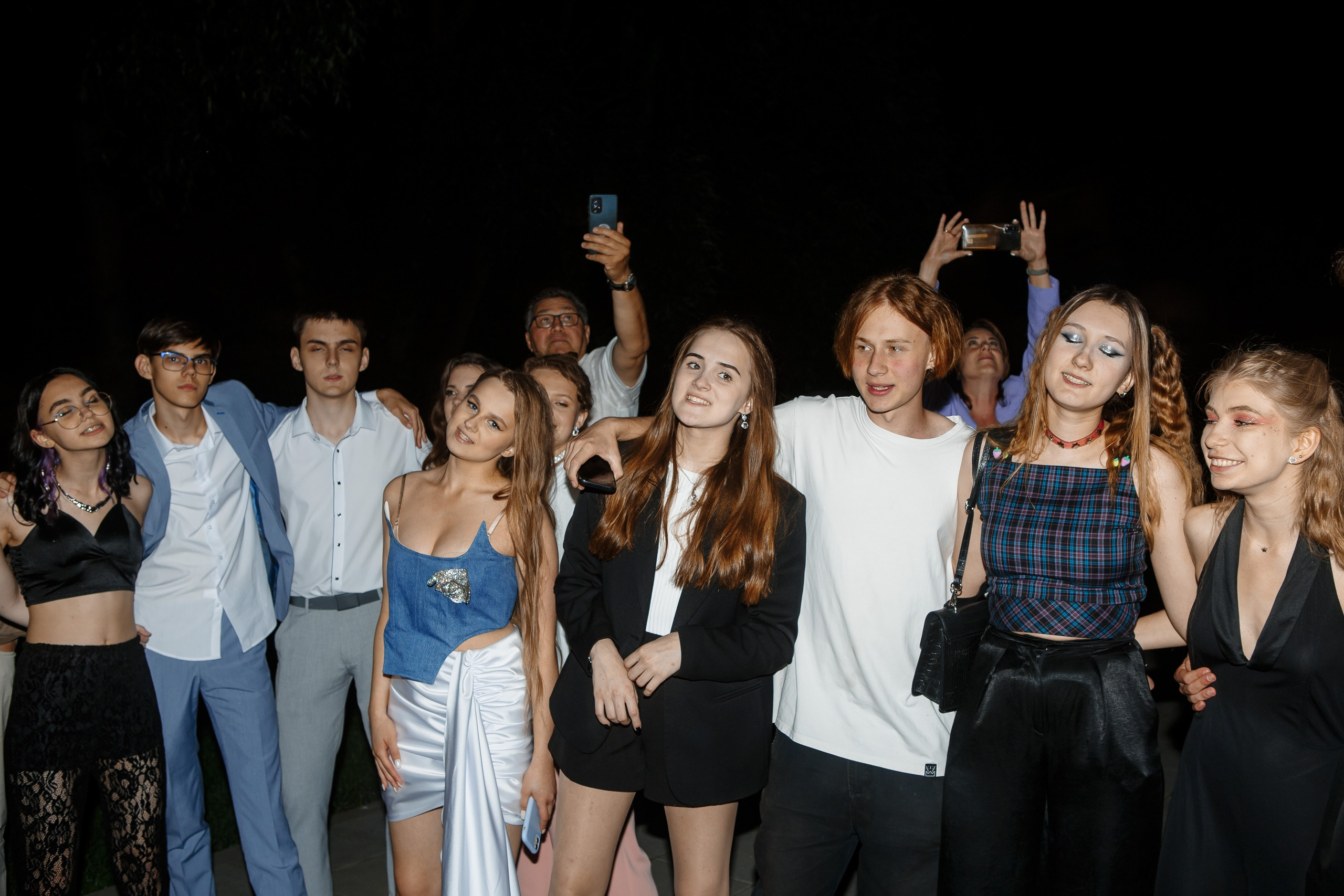 Выпускной Гимназия 12 2024 OpenHouse. Свадебный и портретный Фотограф в Липецке Дмитрий Котюков