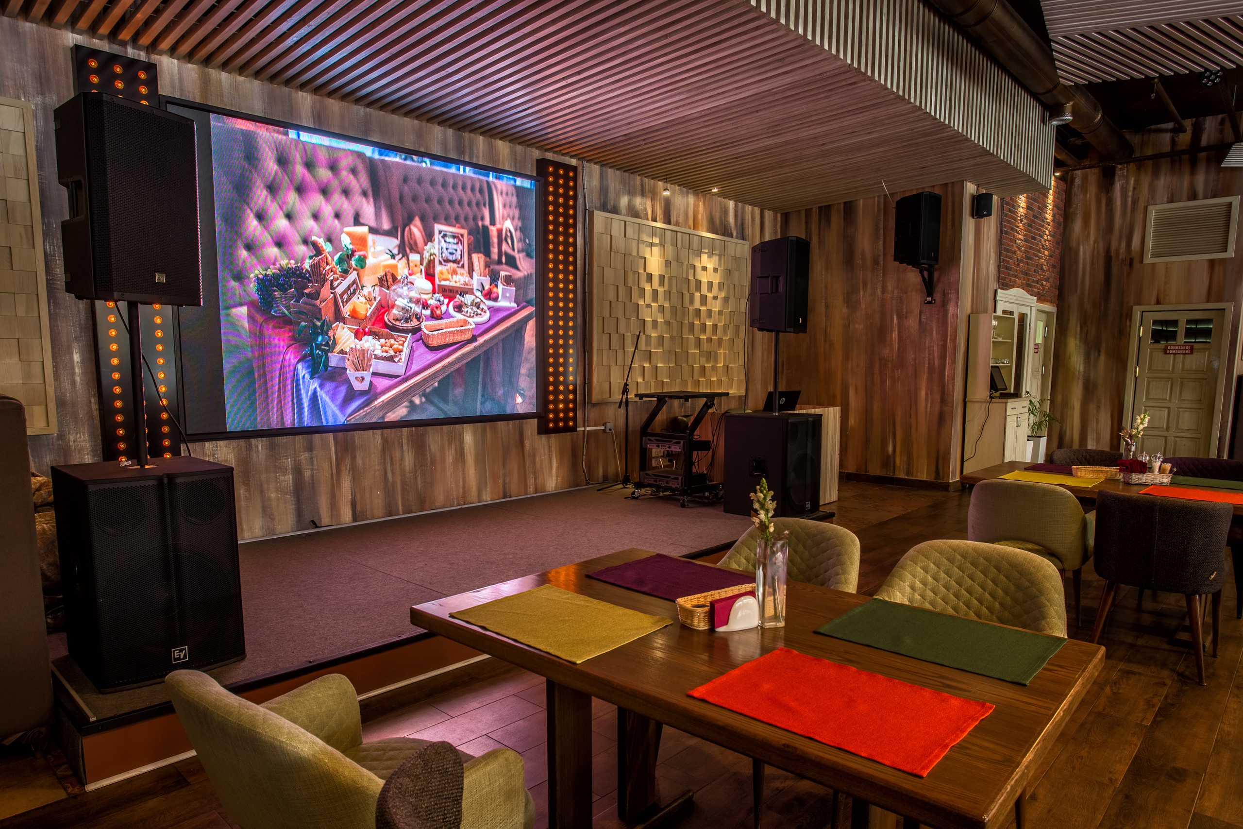 Фото интерьера - ресторан "Пастернак" Уфа, Интерьер Уфа, Уфа Интерьер, Интерьерный фотограф Уфа, Уфа фотограф интерьера, Дизайн интерьера Уфа, Уфа Дизайн, Фото Уфа, Уфа Фото, Съёмка интерьера Уфа, семейный фотограф Уфа, Уфа фотосессии, Фотосессии в Уфе, doche vita  Уфа, ресторан Уфа, Ресторан doche vita Уфа, Интерьерная съемка в Уфе, интерьерное фото, интерьерное фото уфа