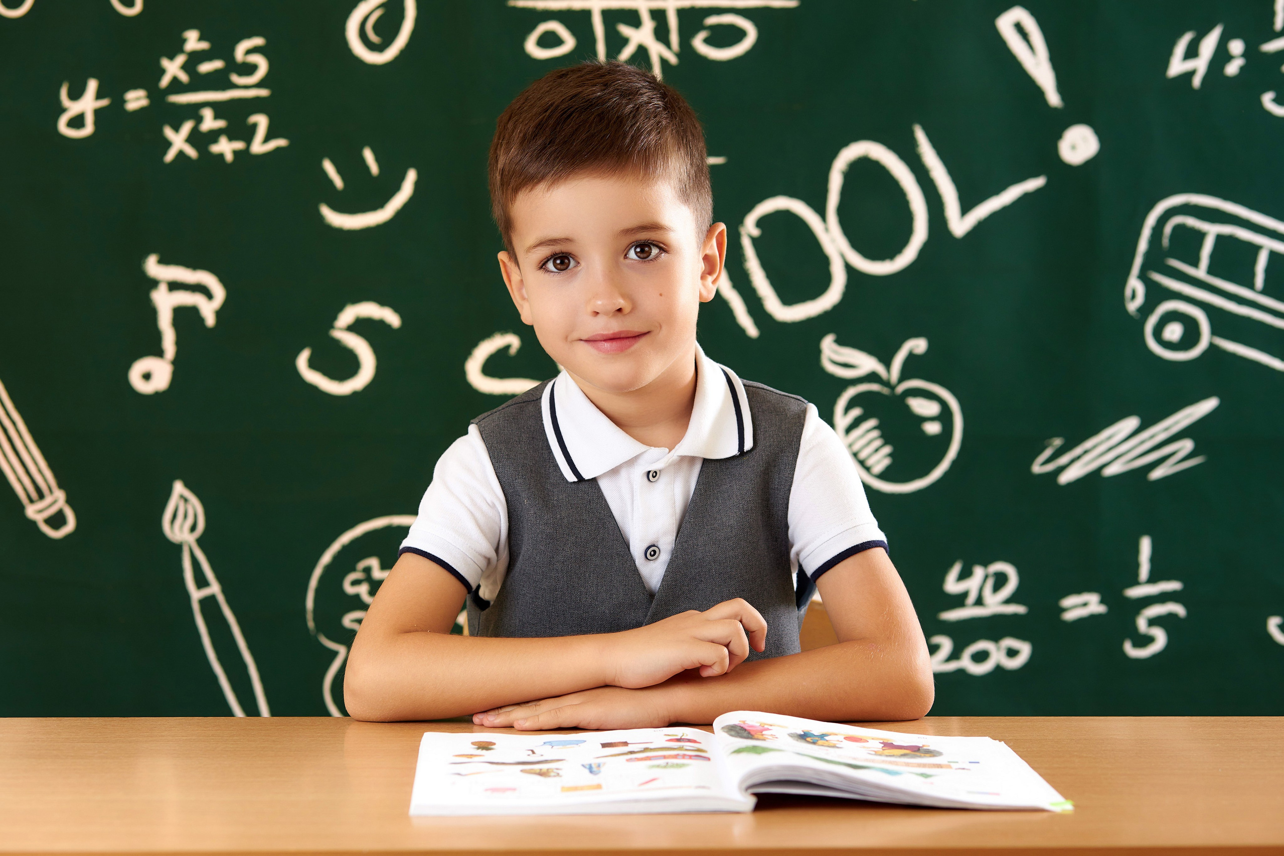 Средние портреты. Школьный фотограф Леонова Наталия