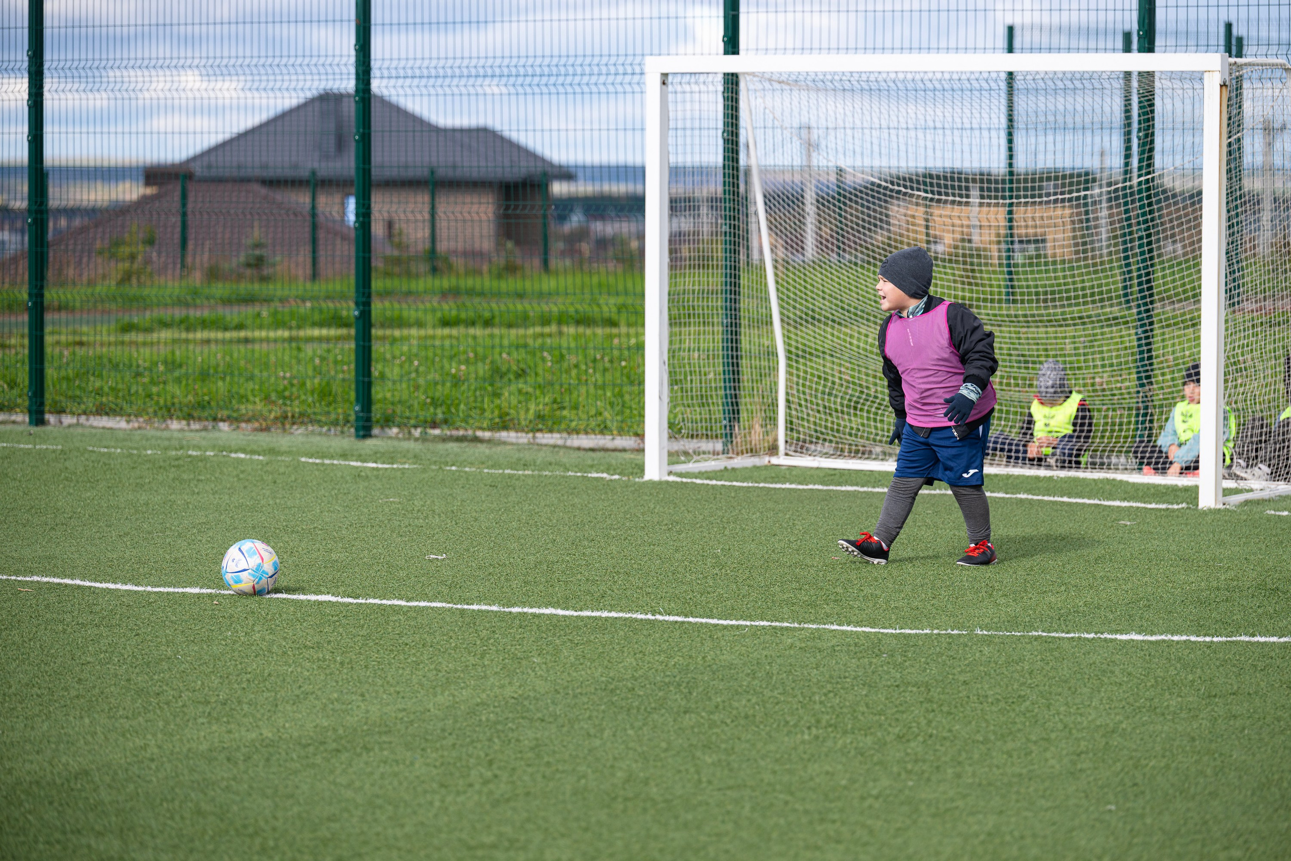 Детский футбол. Республика Татарстан, Высокогорский район, с. Высокая Гора. Свадебный фотограф в Казани, и Зеленодольске Радик Мухаметов