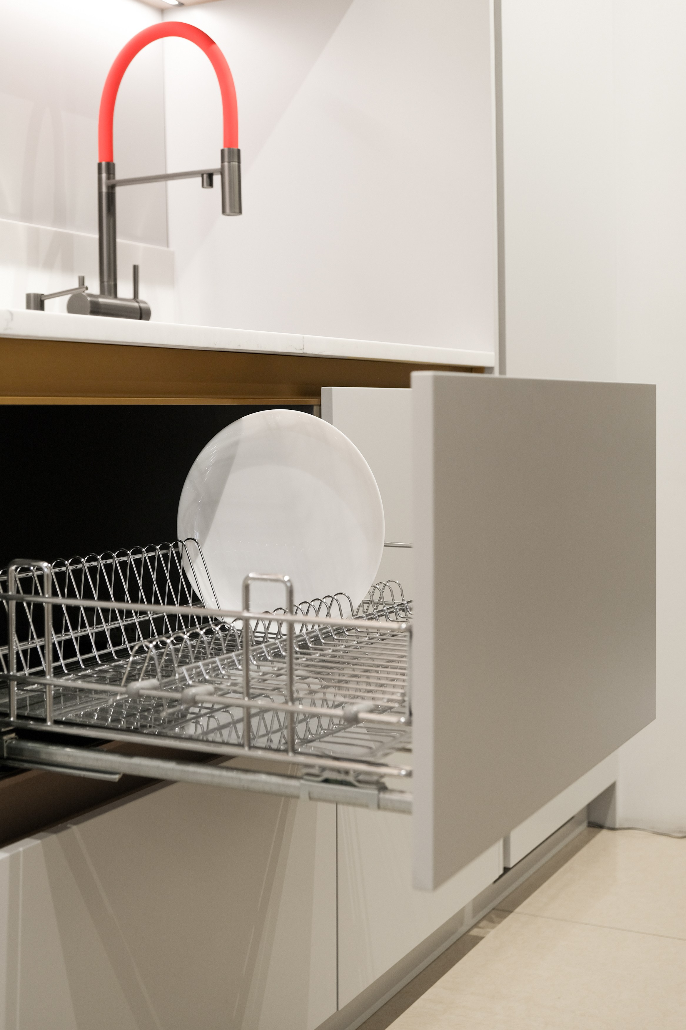 Салон Розы Люксембург 19 | Мебель на заказ в Томске. ГУДРУМ — Мебель на заказ в Томске | Кухни | Шкафы | Стулья и Столы