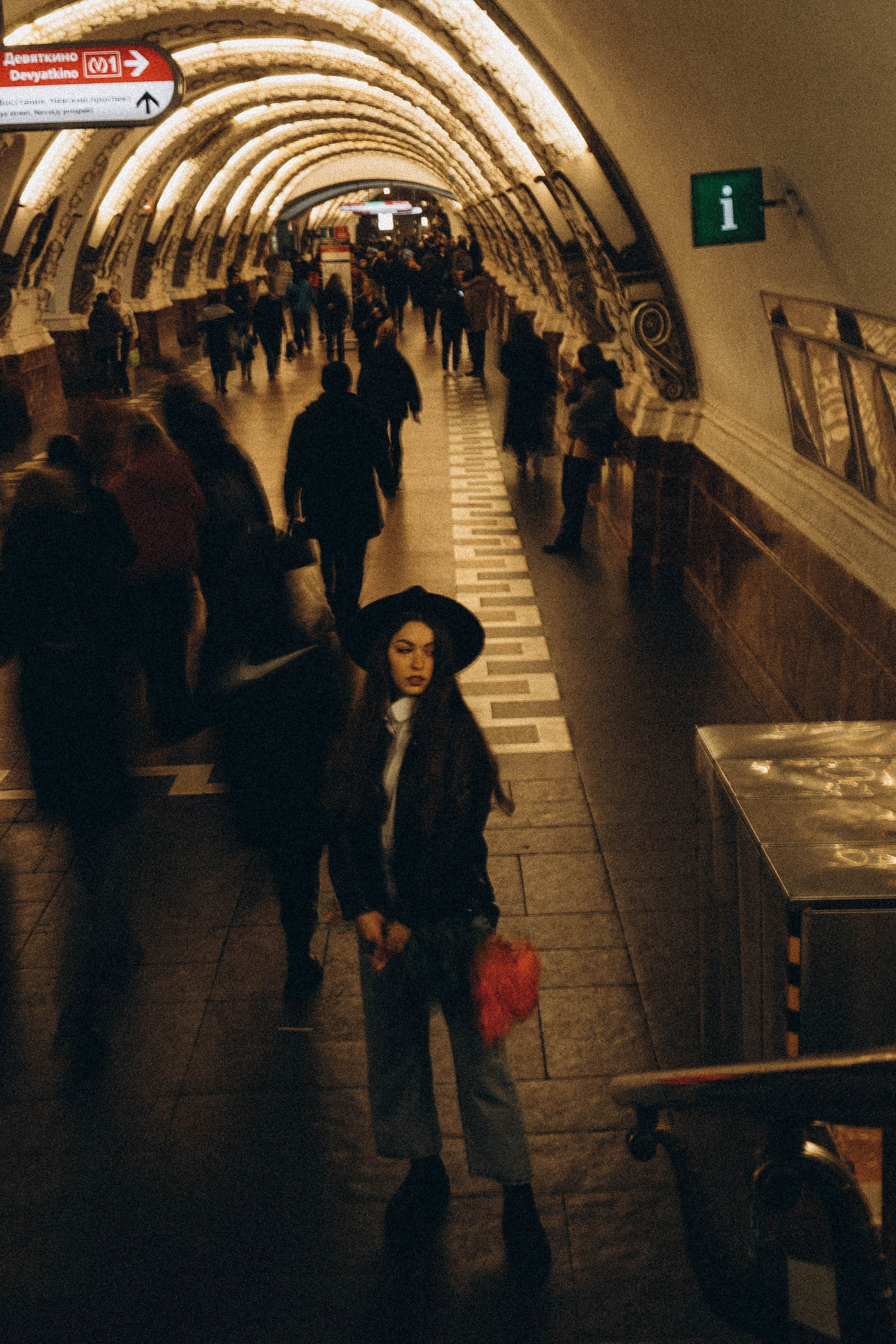 В метро. Профессиональный фотограф, Санкт-Петербург — Виктория Богомолова