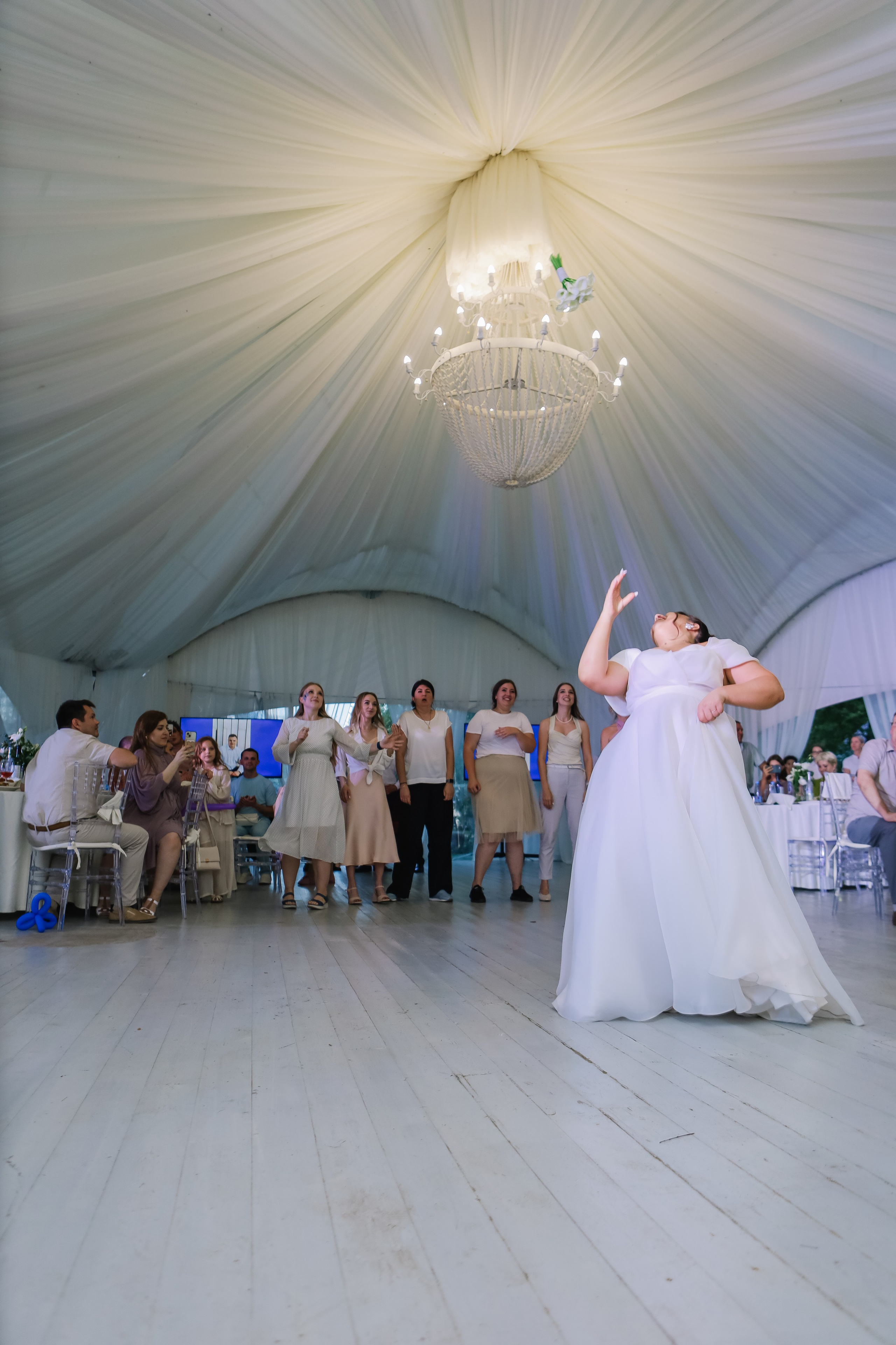 Свадебные съемки. Репортажный фотограф в Омске Ларионова Елена