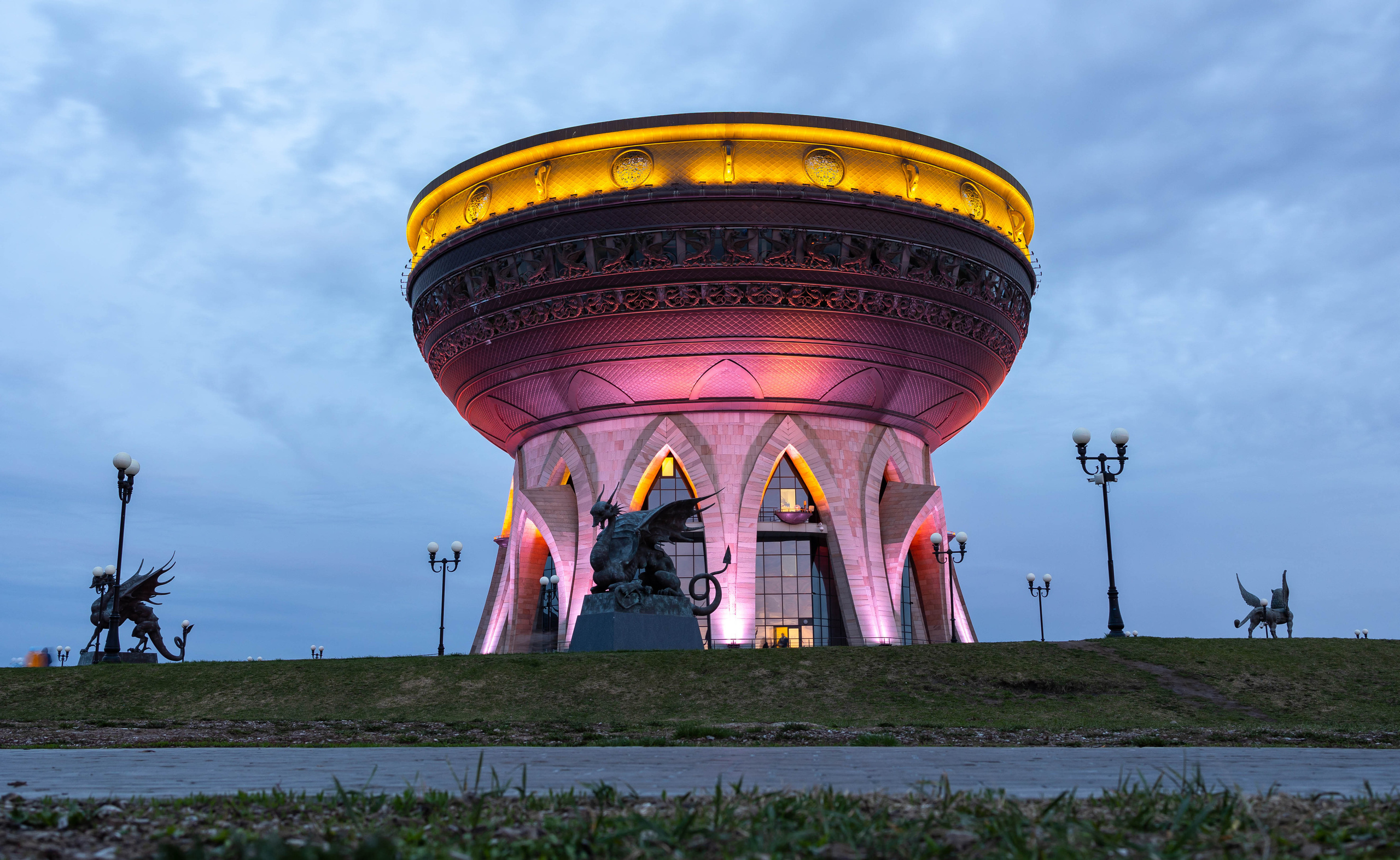 Ночная Казань. Семейный, детский фотограф в г. Югорск Юрий Толкач